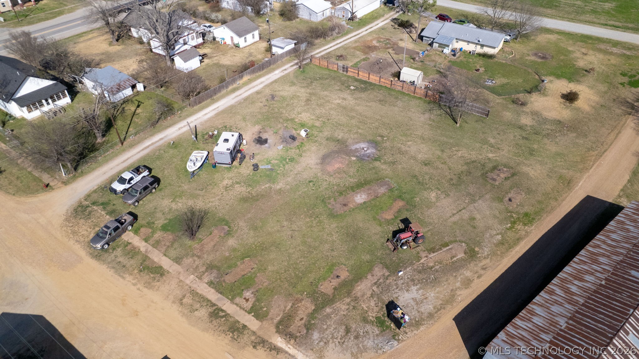 117 S Terry Property Photo 34