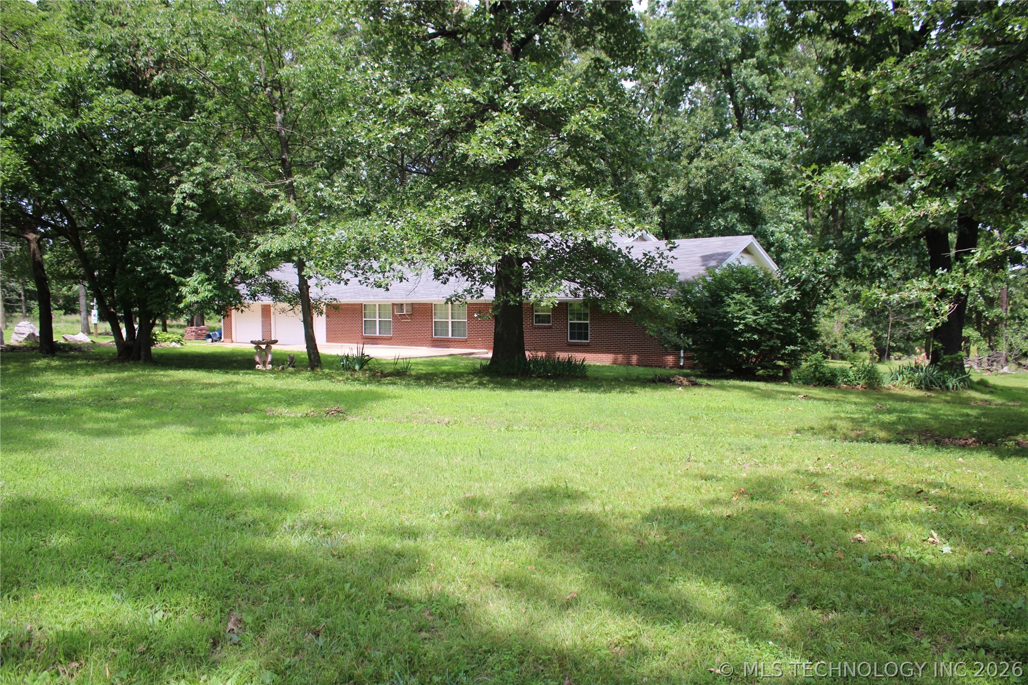 8101 S 700 Road Property Photo 3