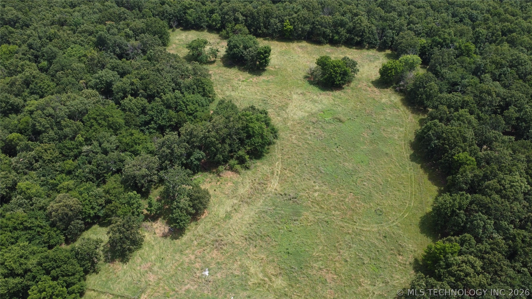 8101 S 700 Road Property Photo 5