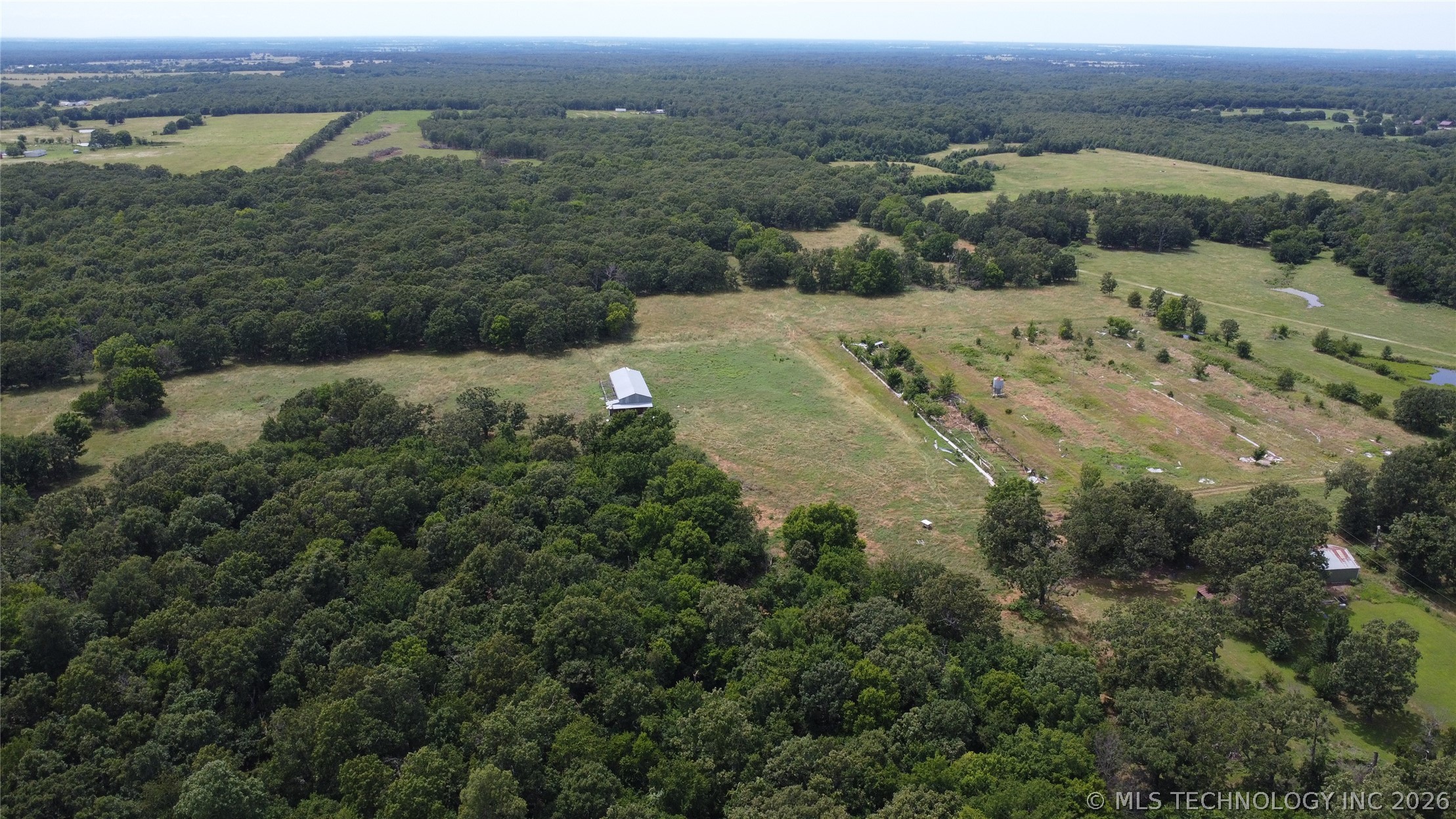 8101 S 700 Road Property Photo 7
