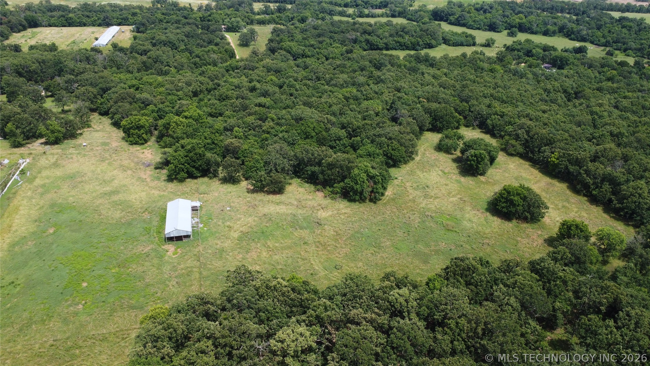 8101 S 700 Road Property Photo 10