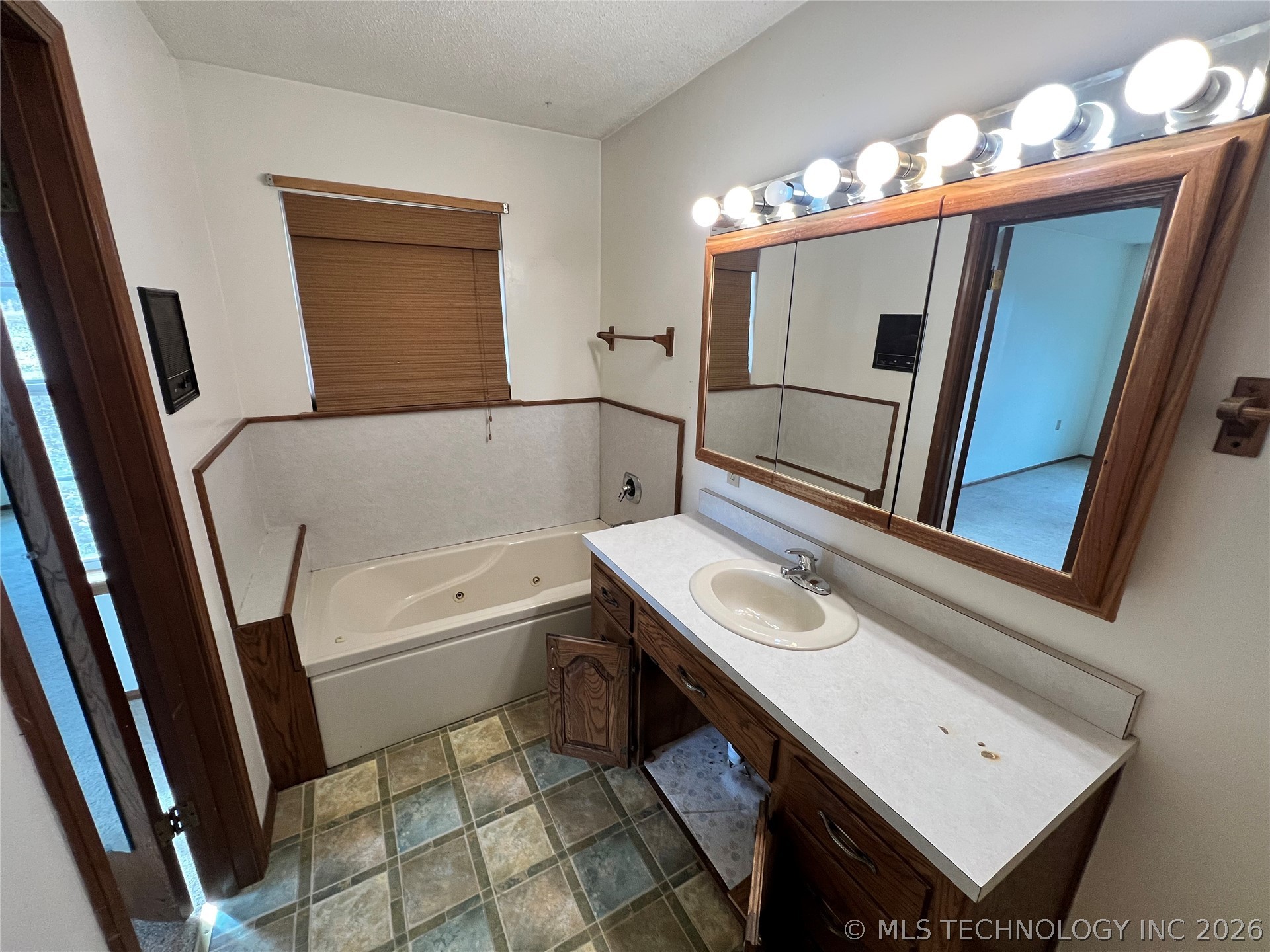 8101 S 700 Road Property Photo 53