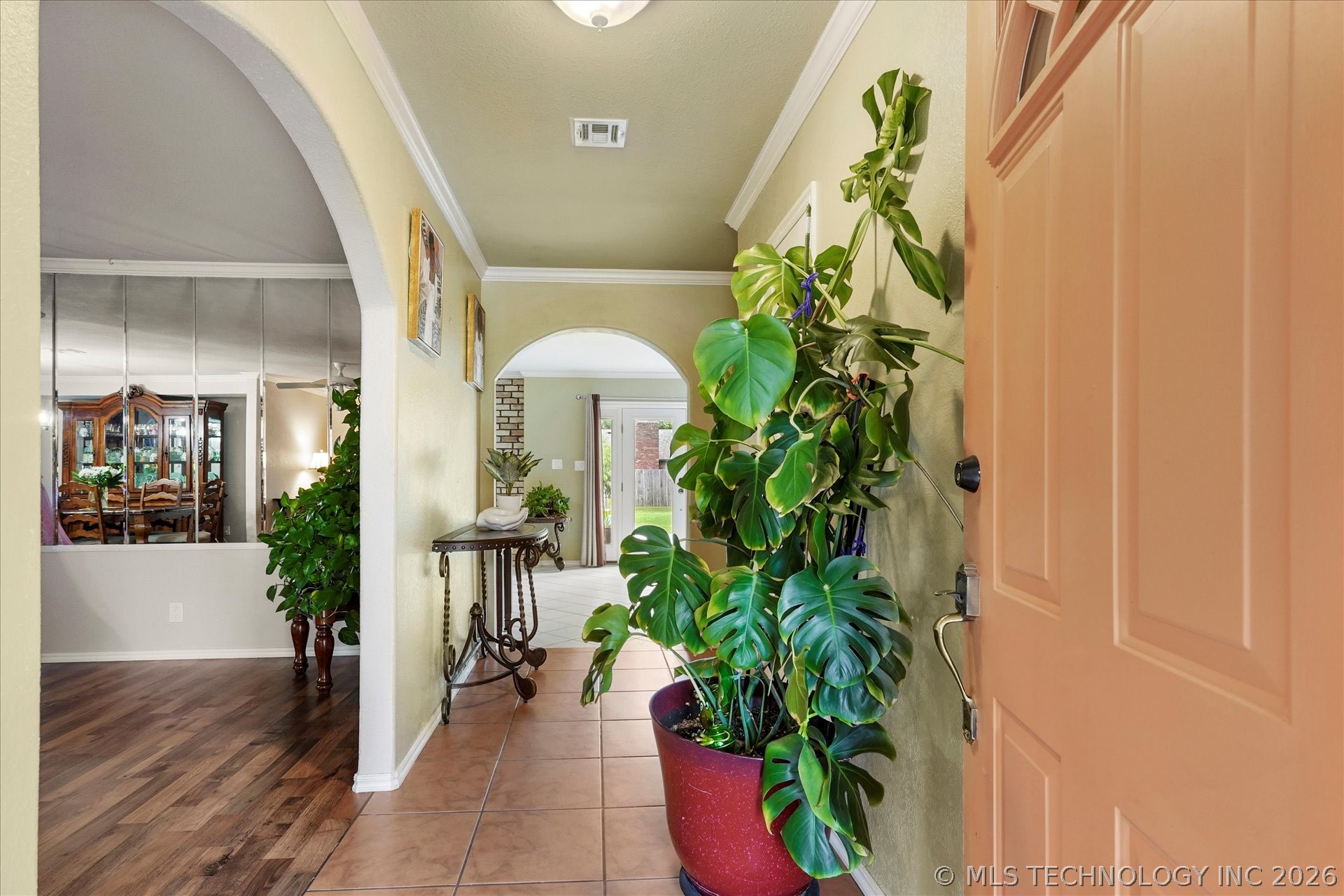 2607841 Property Photo 4