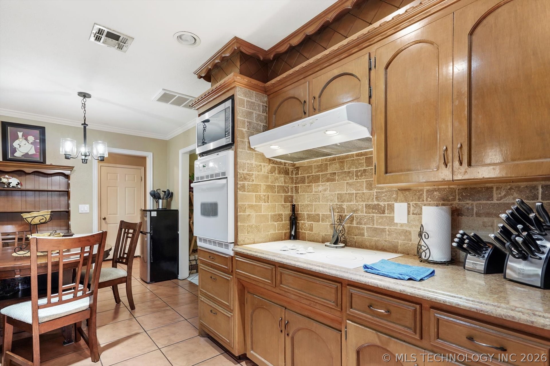 2607841 Property Photo 17