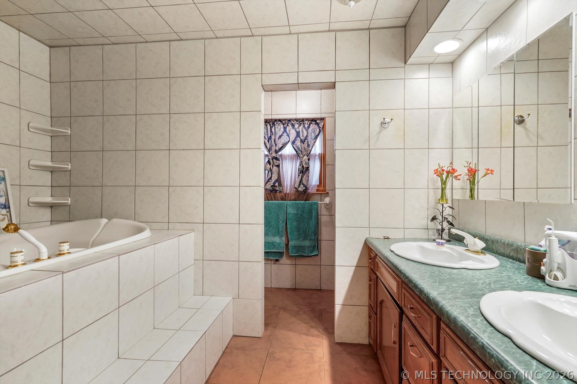 2607841 Property Photo 21
