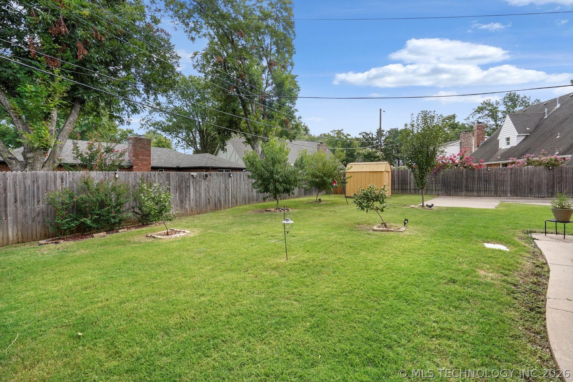 2607841 Property Photo 34