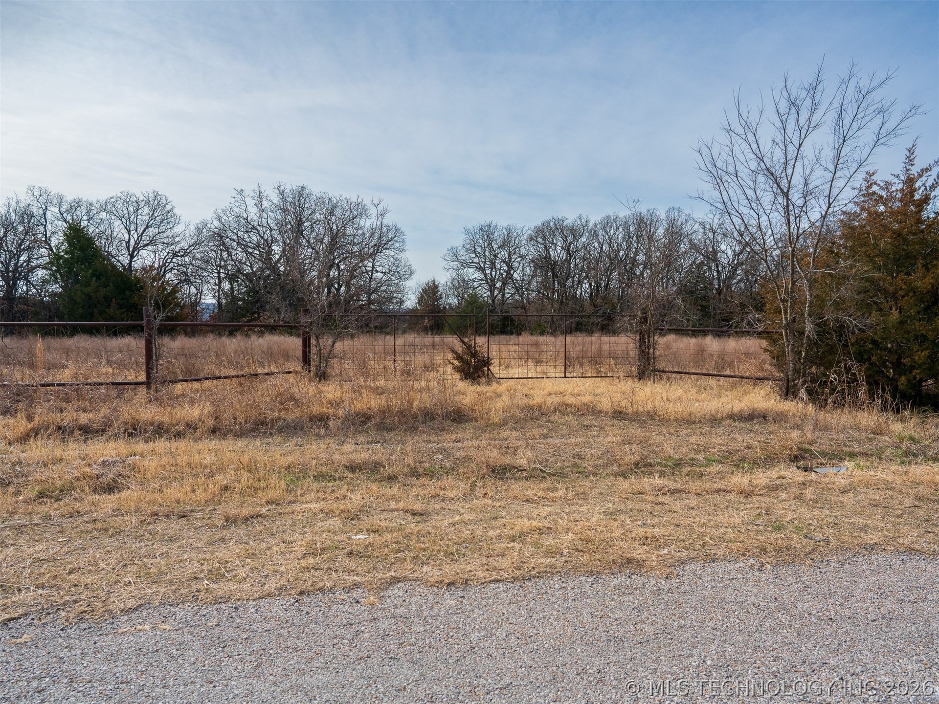 235 County Road 2732 Property Photo 82