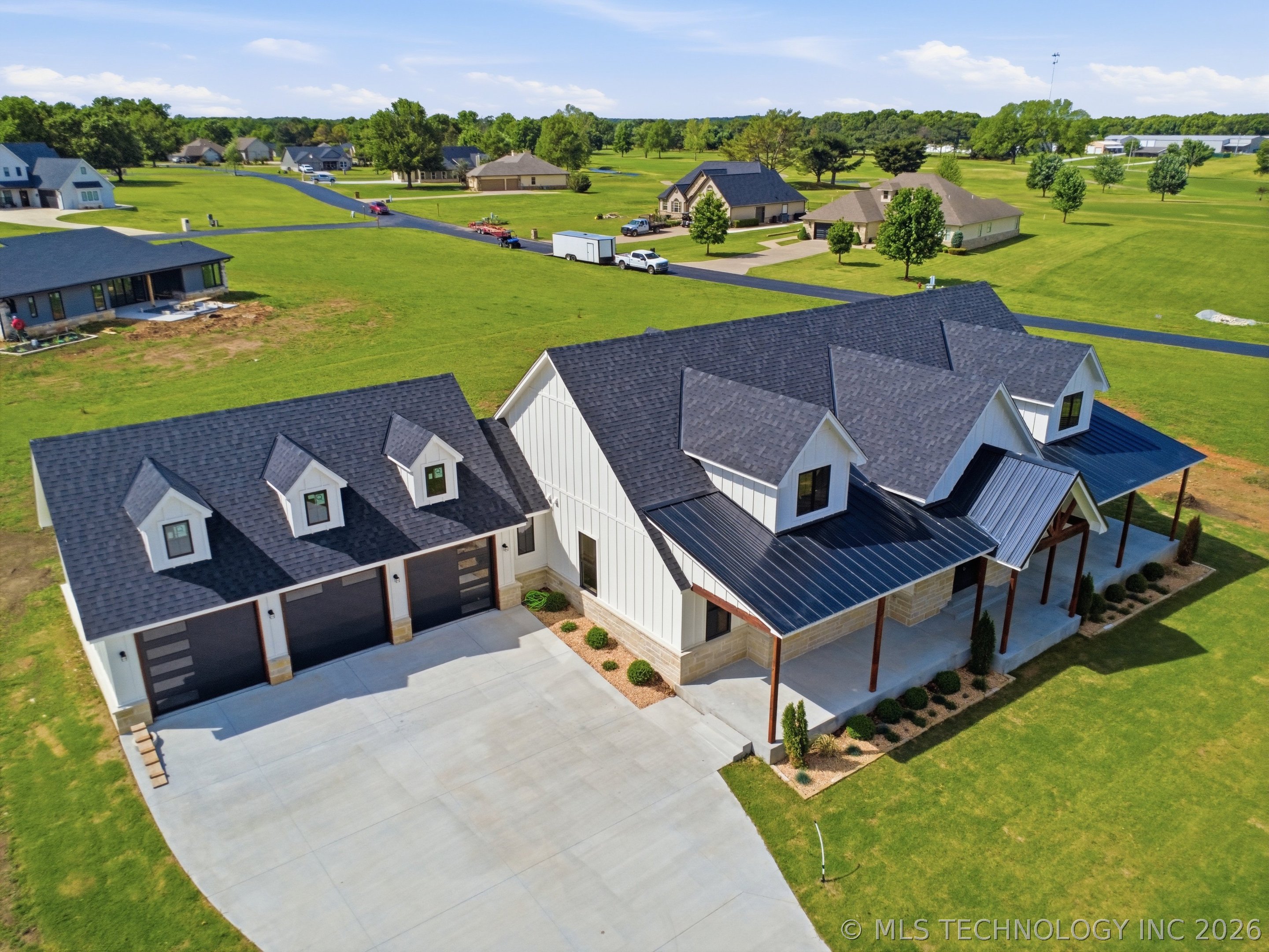 451679 Congressional Property Photo 5