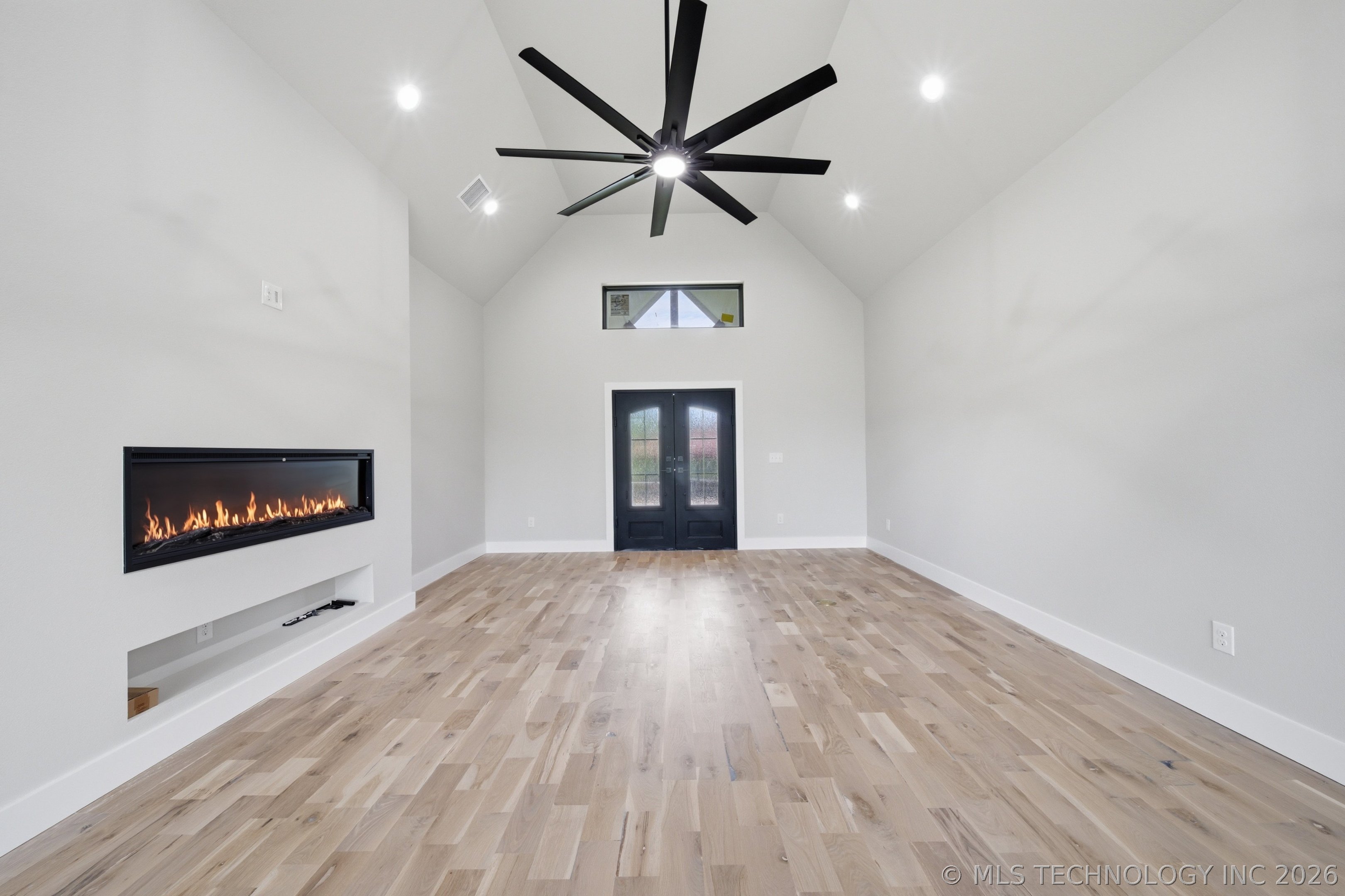 451679 Congressional Property Photo 10