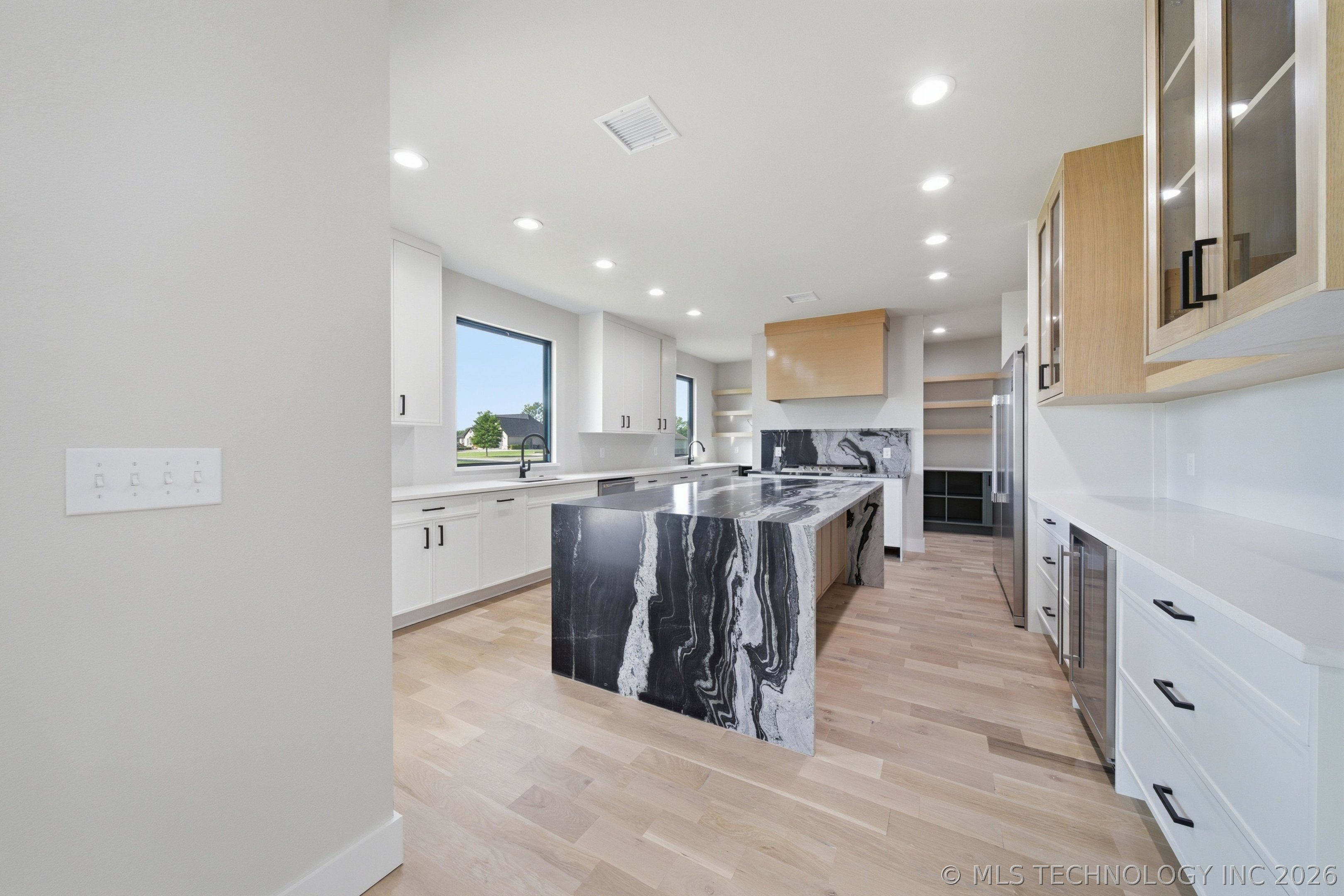 451679 Congressional Property Photo 14