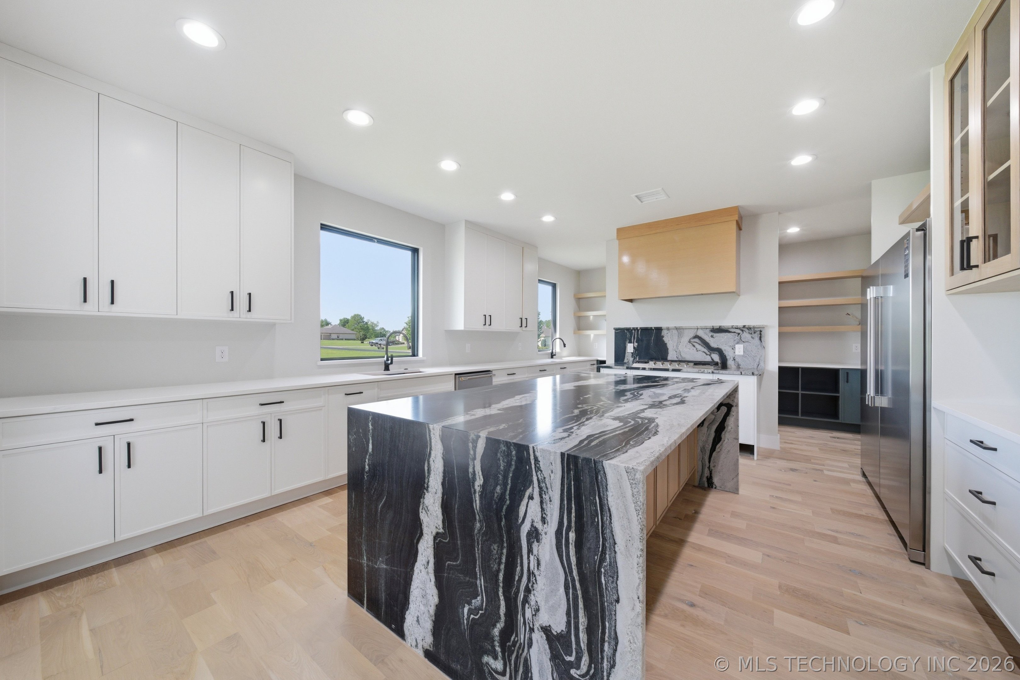451679 Congressional Property Photo 15