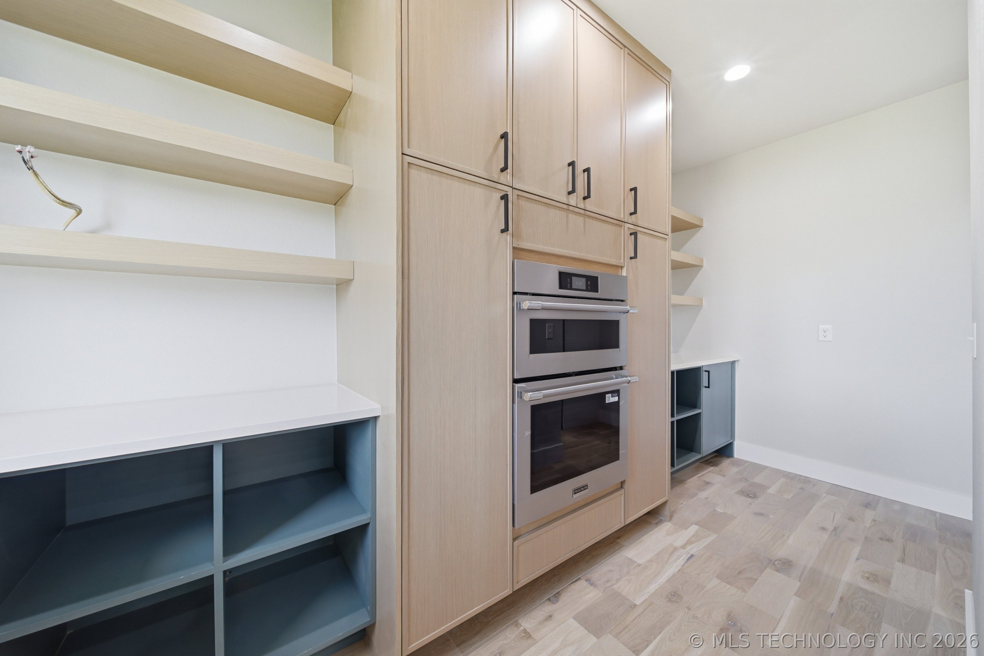 451679 Congressional Property Photo 22