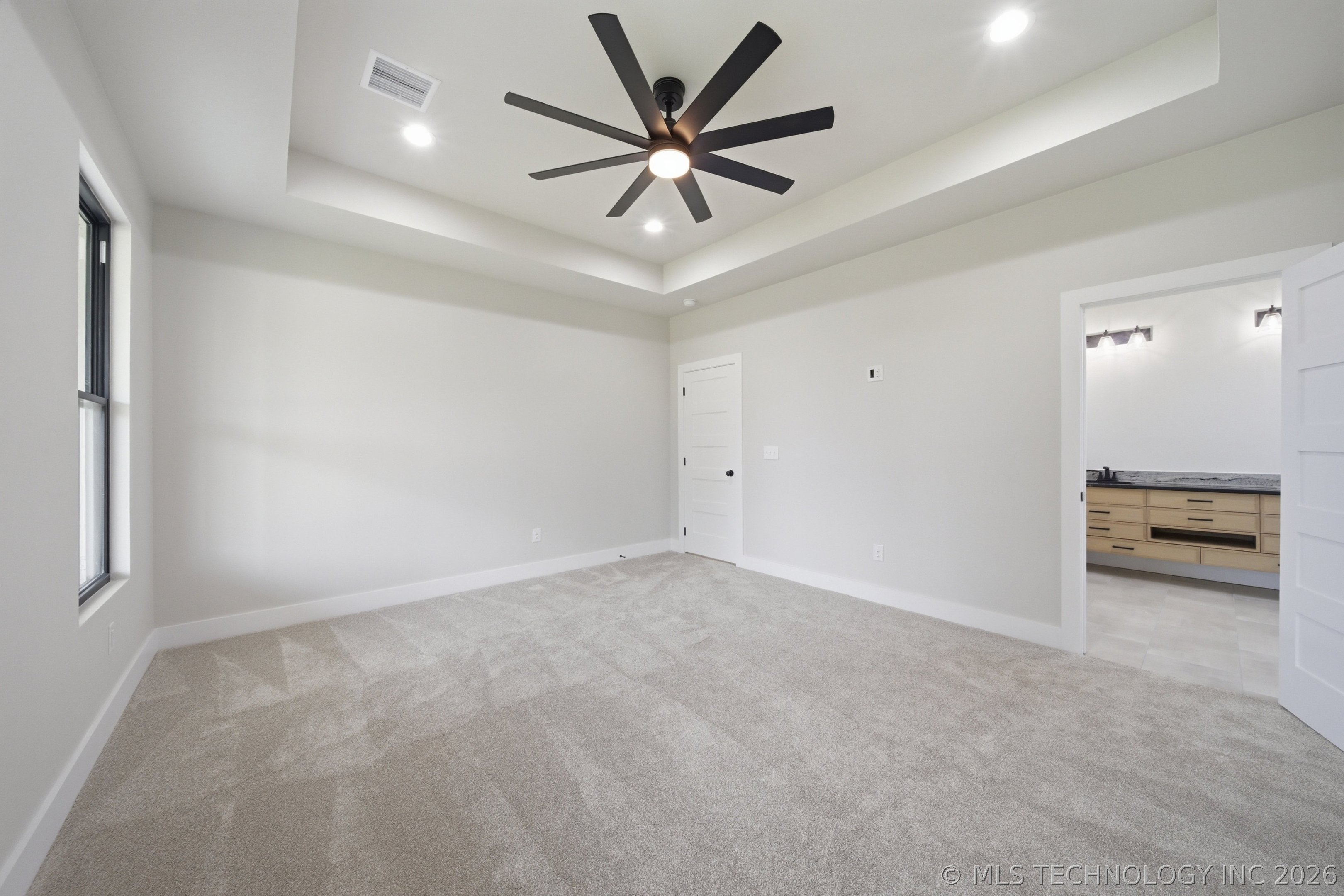 451679 Congressional Property Photo 29