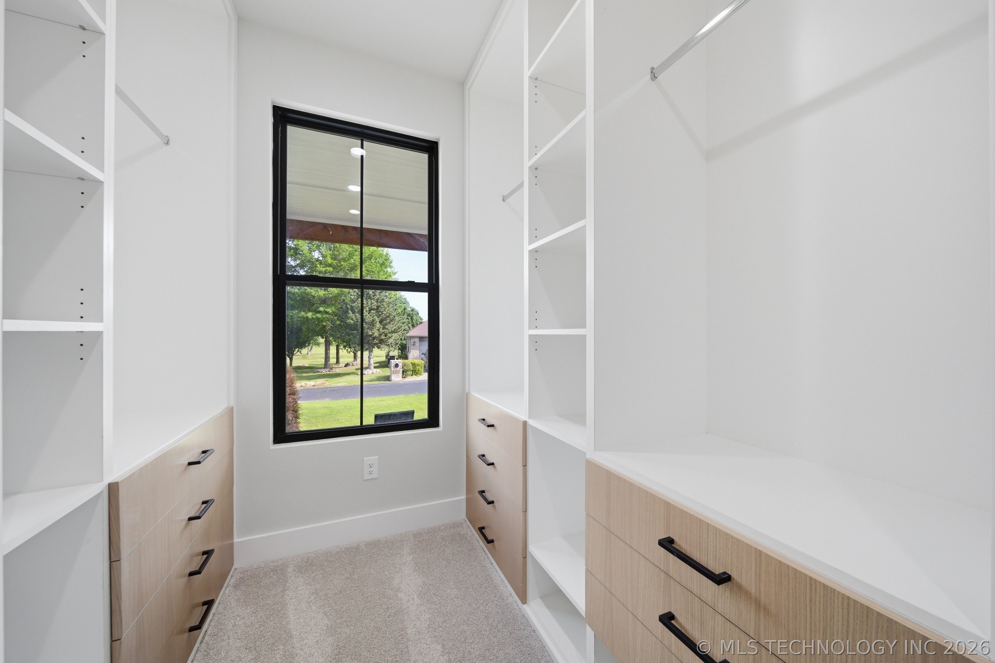 451679 Congressional Property Photo 36