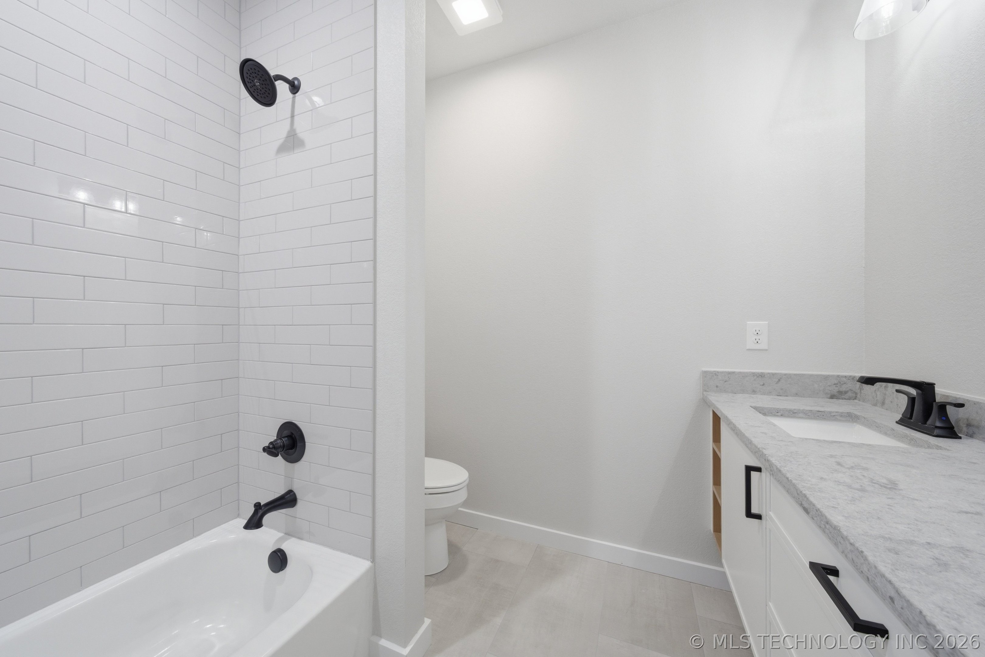 451679 Congressional Property Photo 40