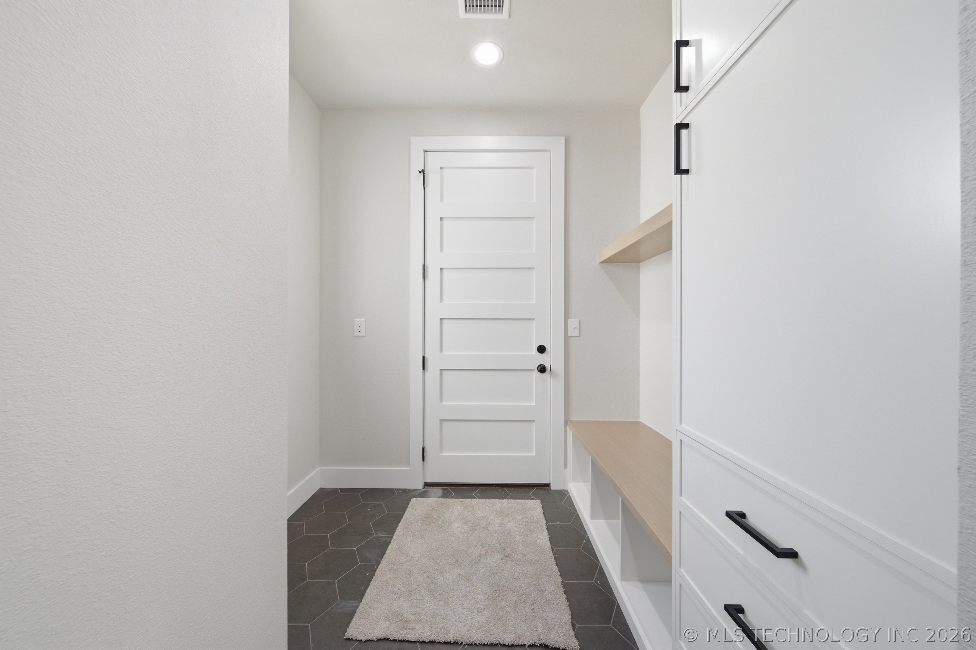 451679 Congressional Property Photo 46