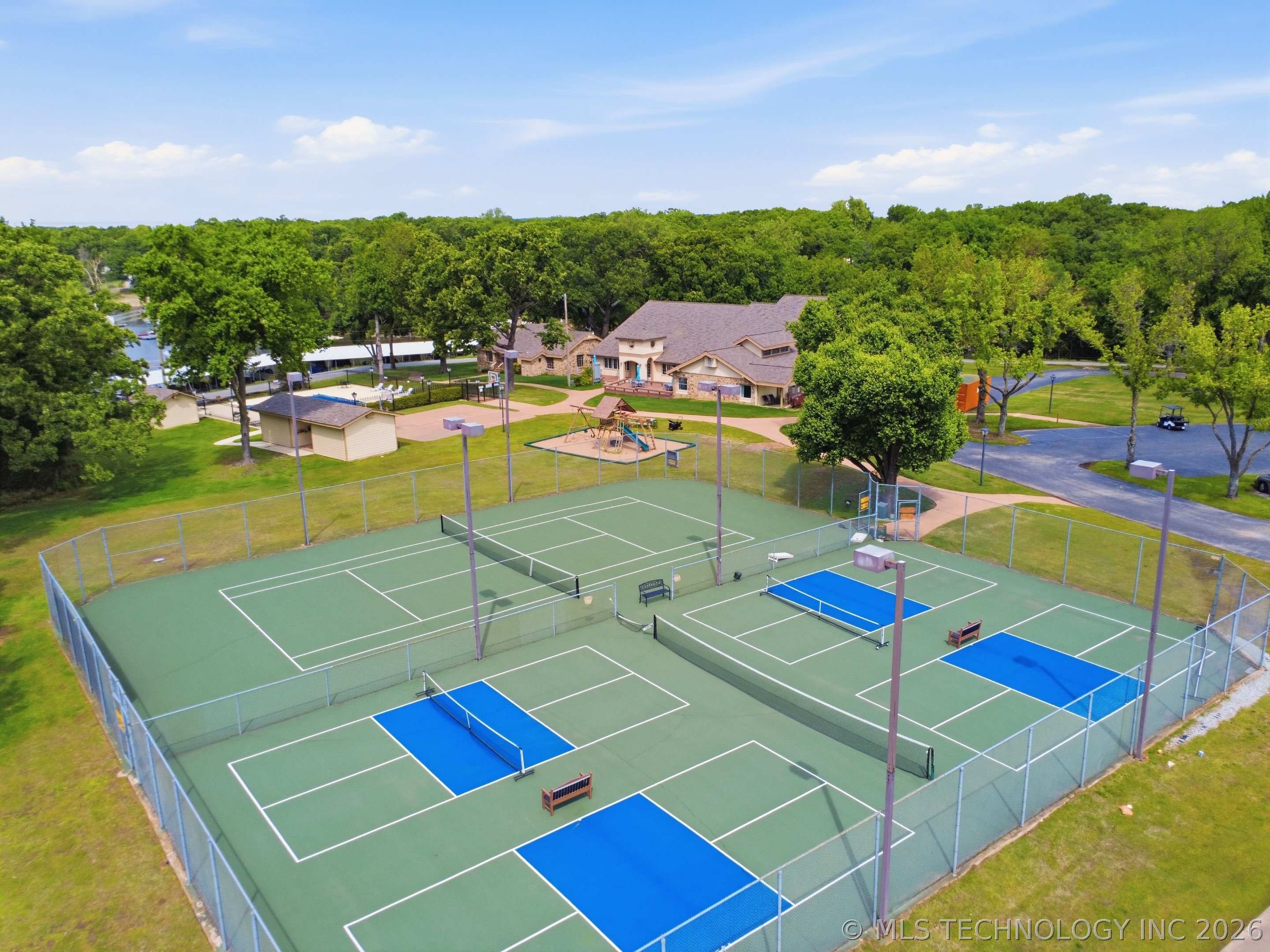 451679 Congressional Property Photo 61