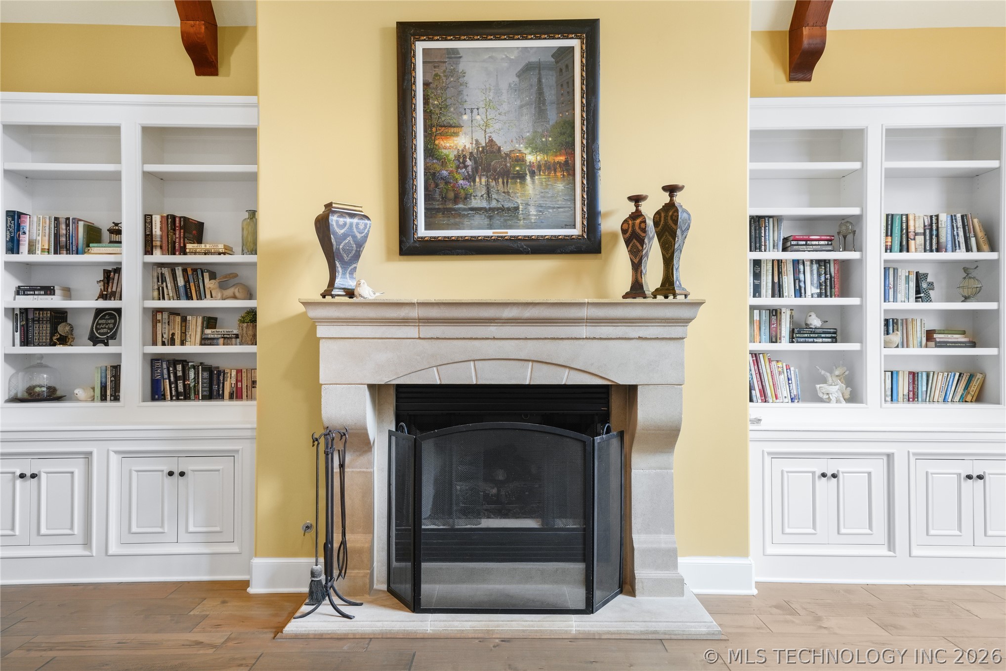 3821 Country Club Circle Property Photo 8