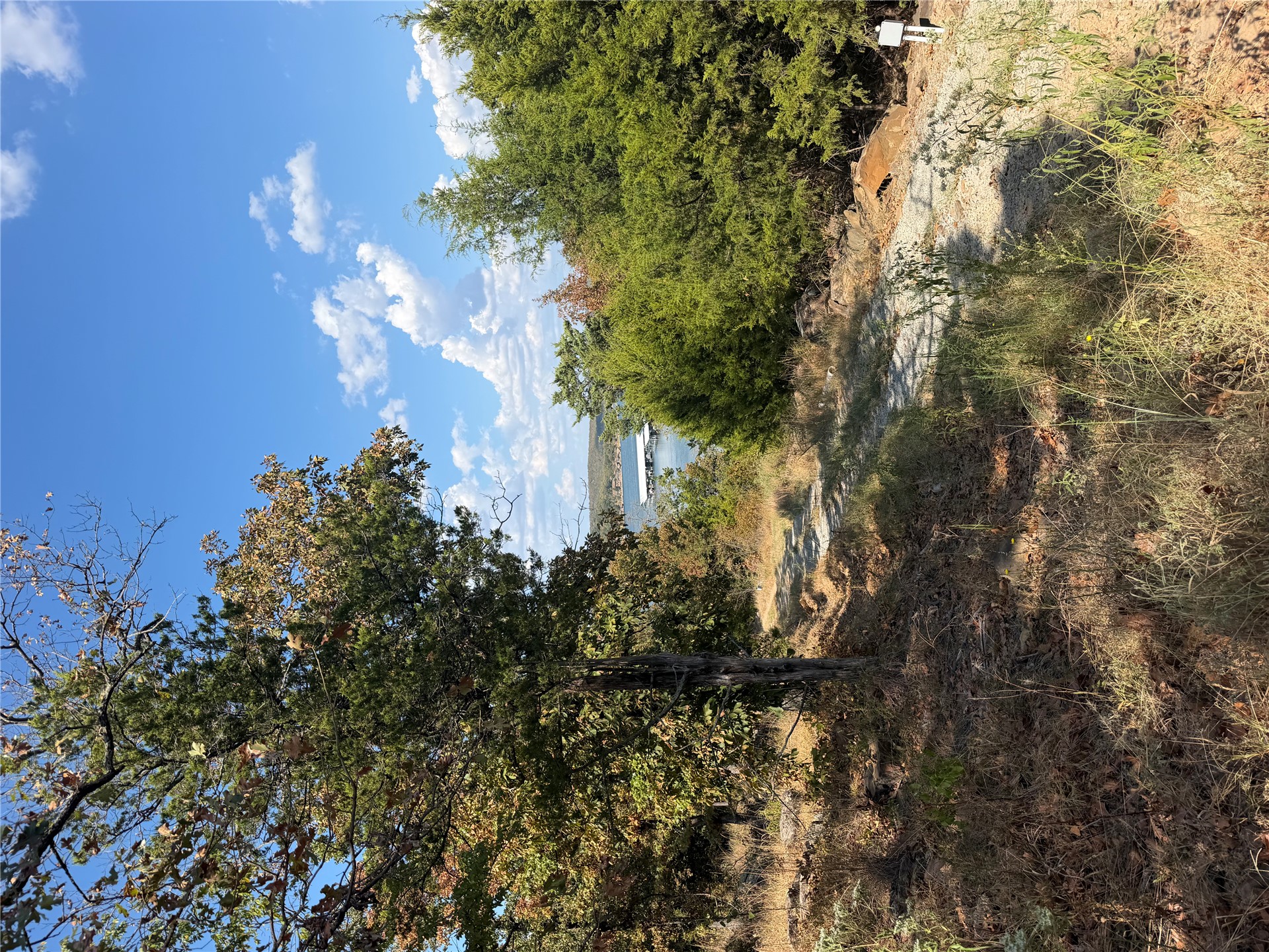 Hidden Ridge Road Property Photo 2