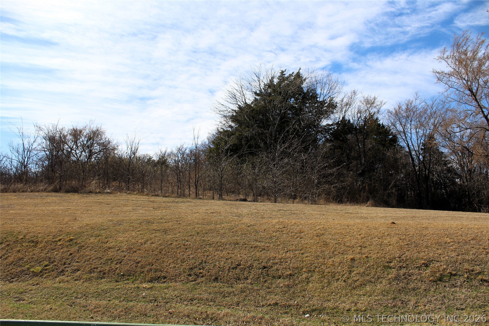1901 River Oak Drive Property Photo 9