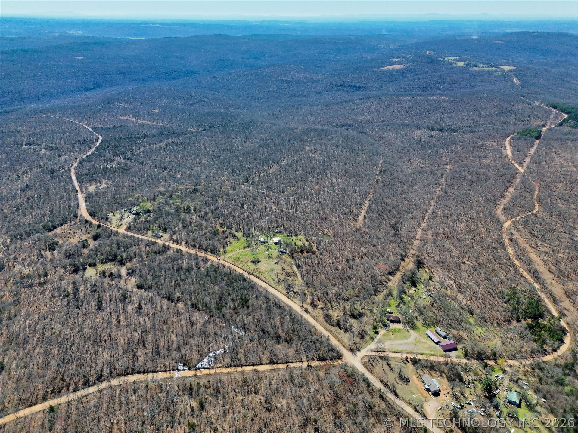 477456 E 899 Road Property Photo 2