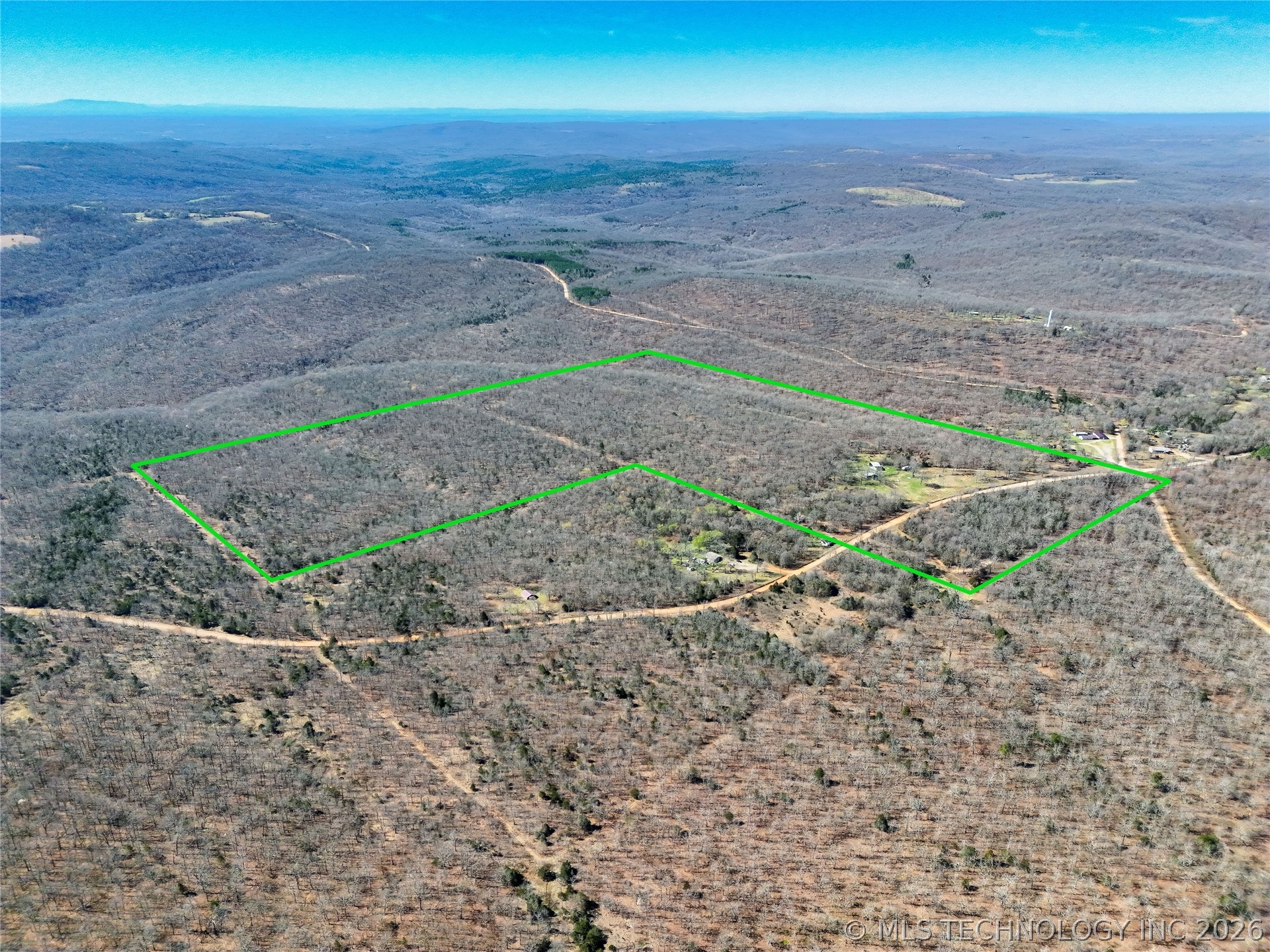 477456 E 899 Road Property Photo 5