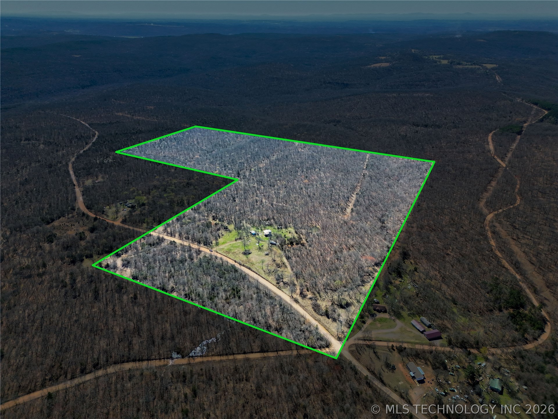 477456 E 899 Road Property Photo 6