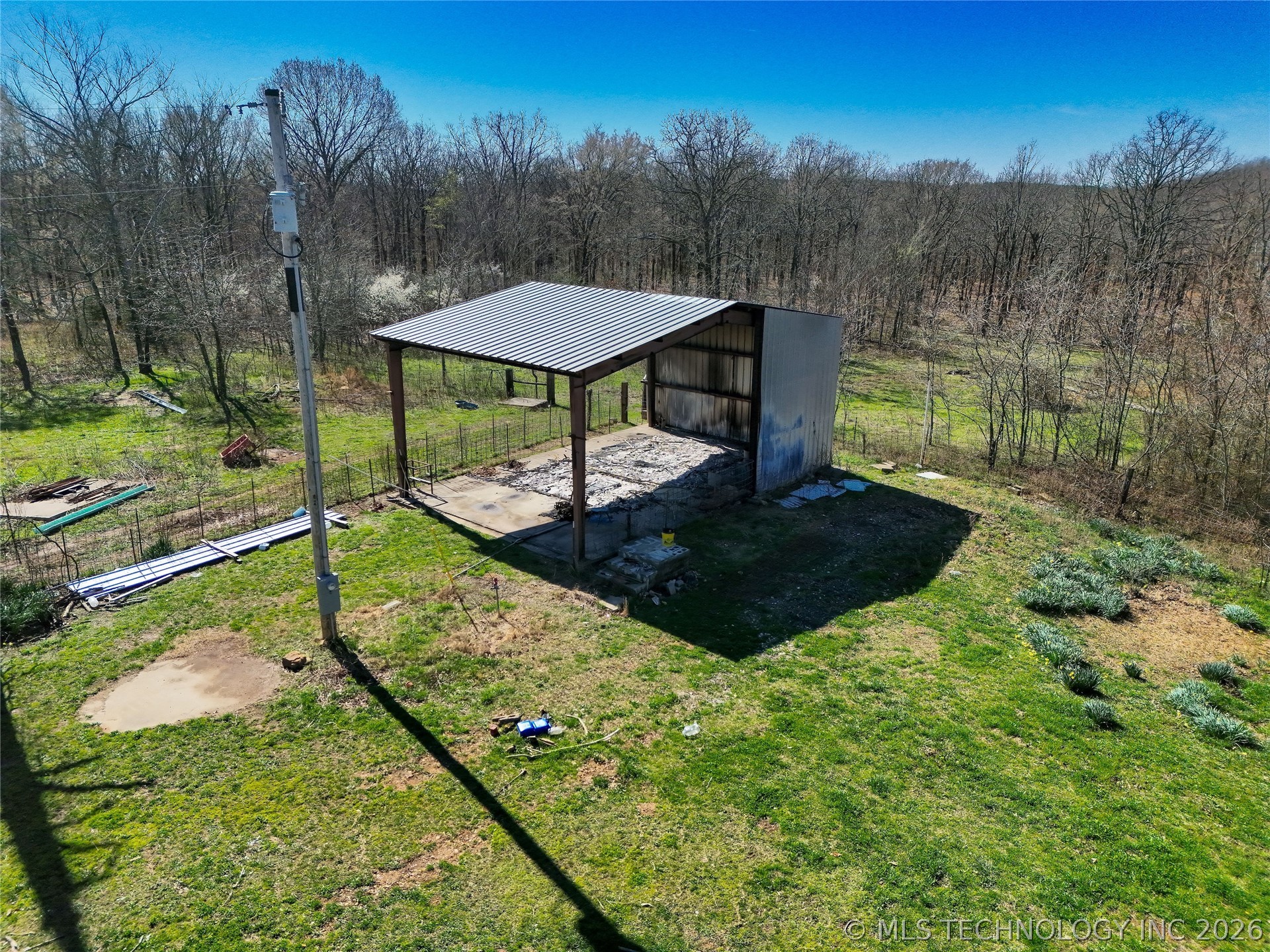 477456 E 899 Road Property Photo 11