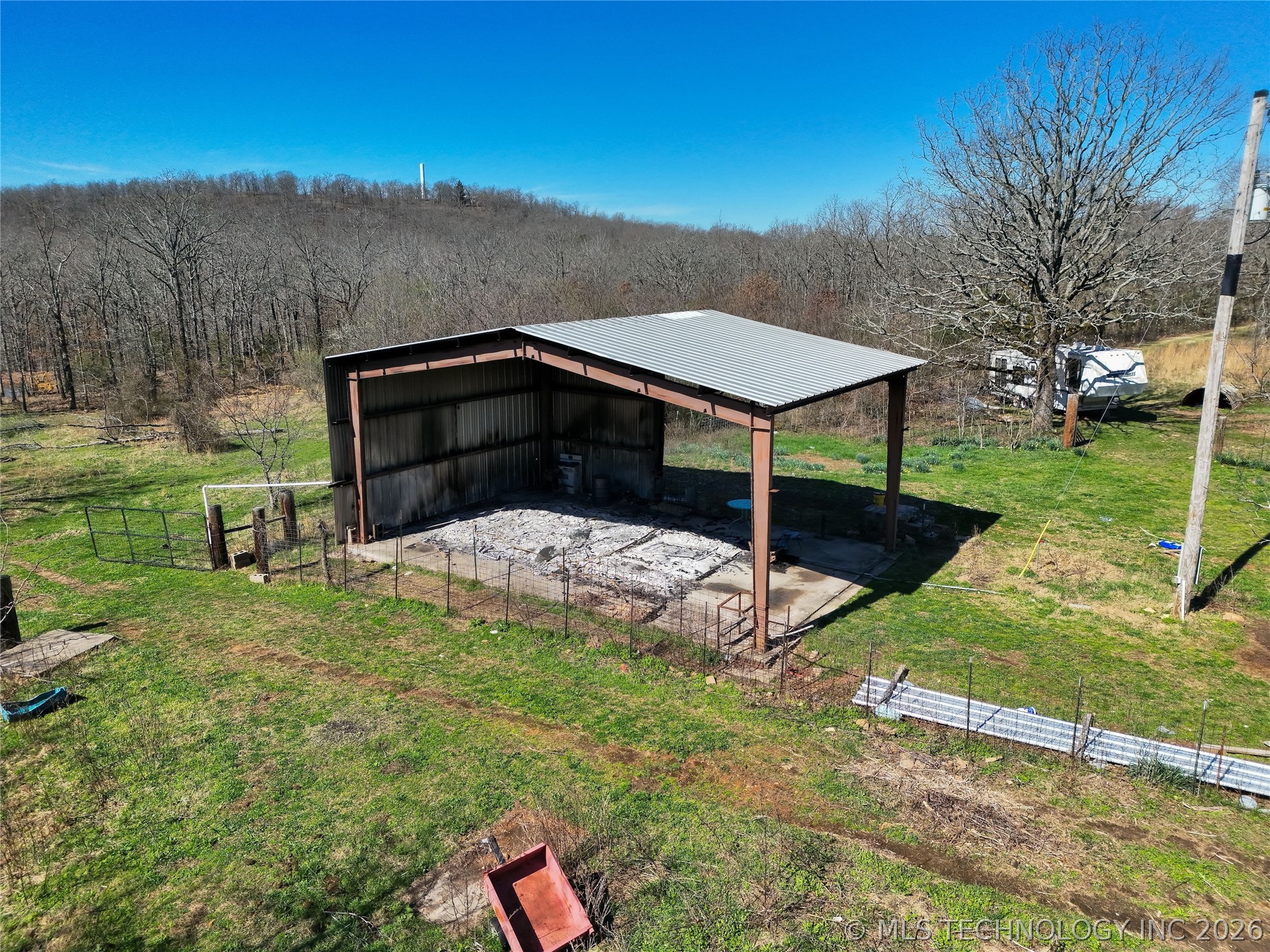 477456 E 899 Road Property Photo 12