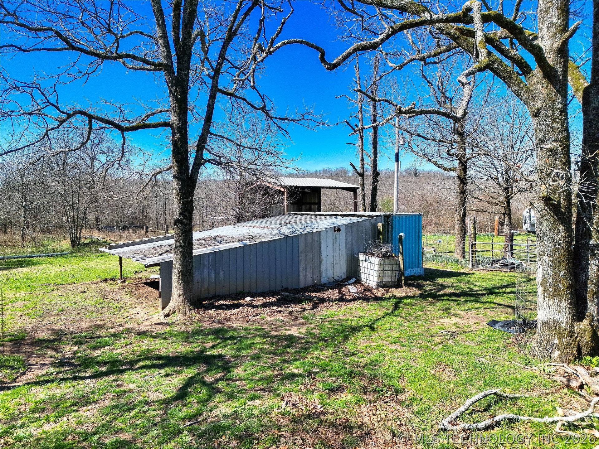 477456 E 899 Road Property Photo 15