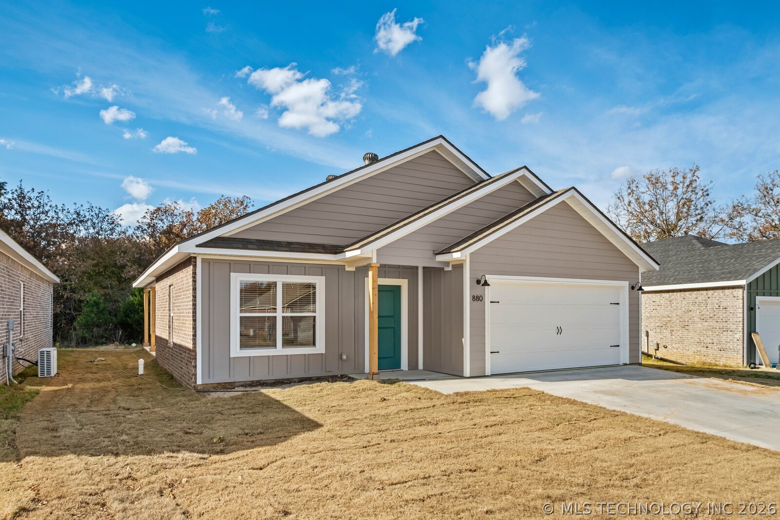 880 Snyder Springs Loop Property Photo 2