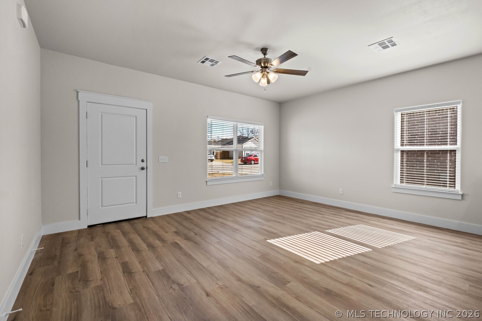 880 Snyder Springs Loop Property Photo 7