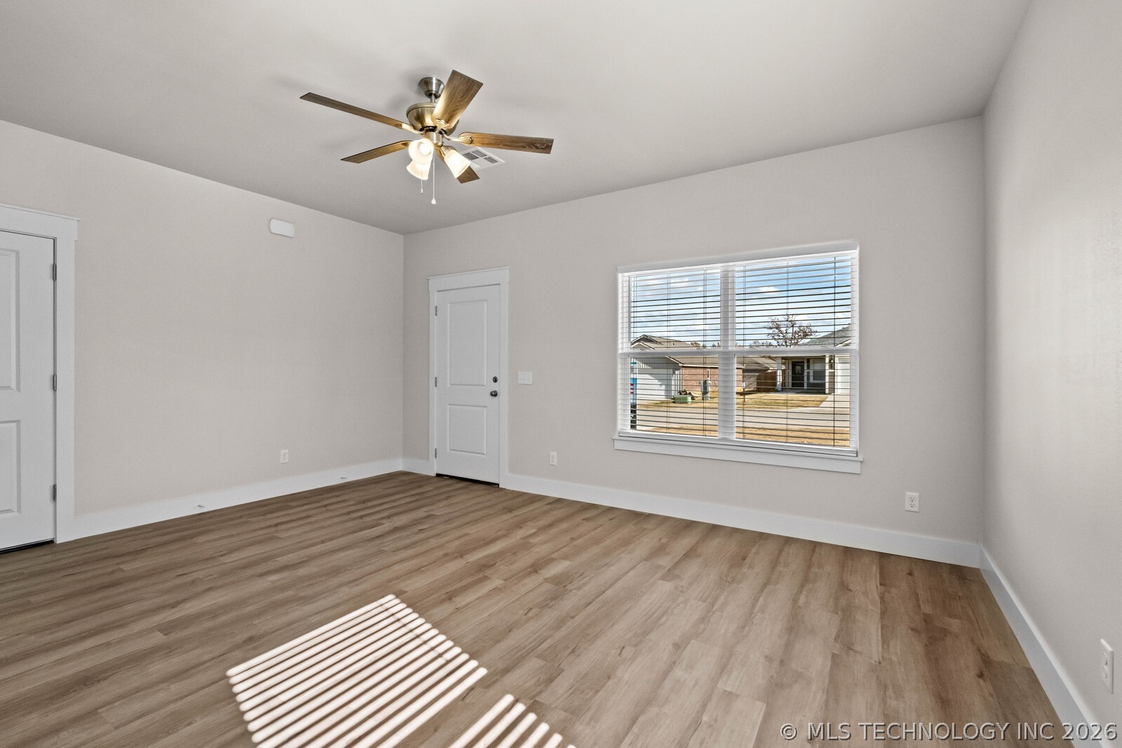 880 Snyder Springs Loop Property Photo 8