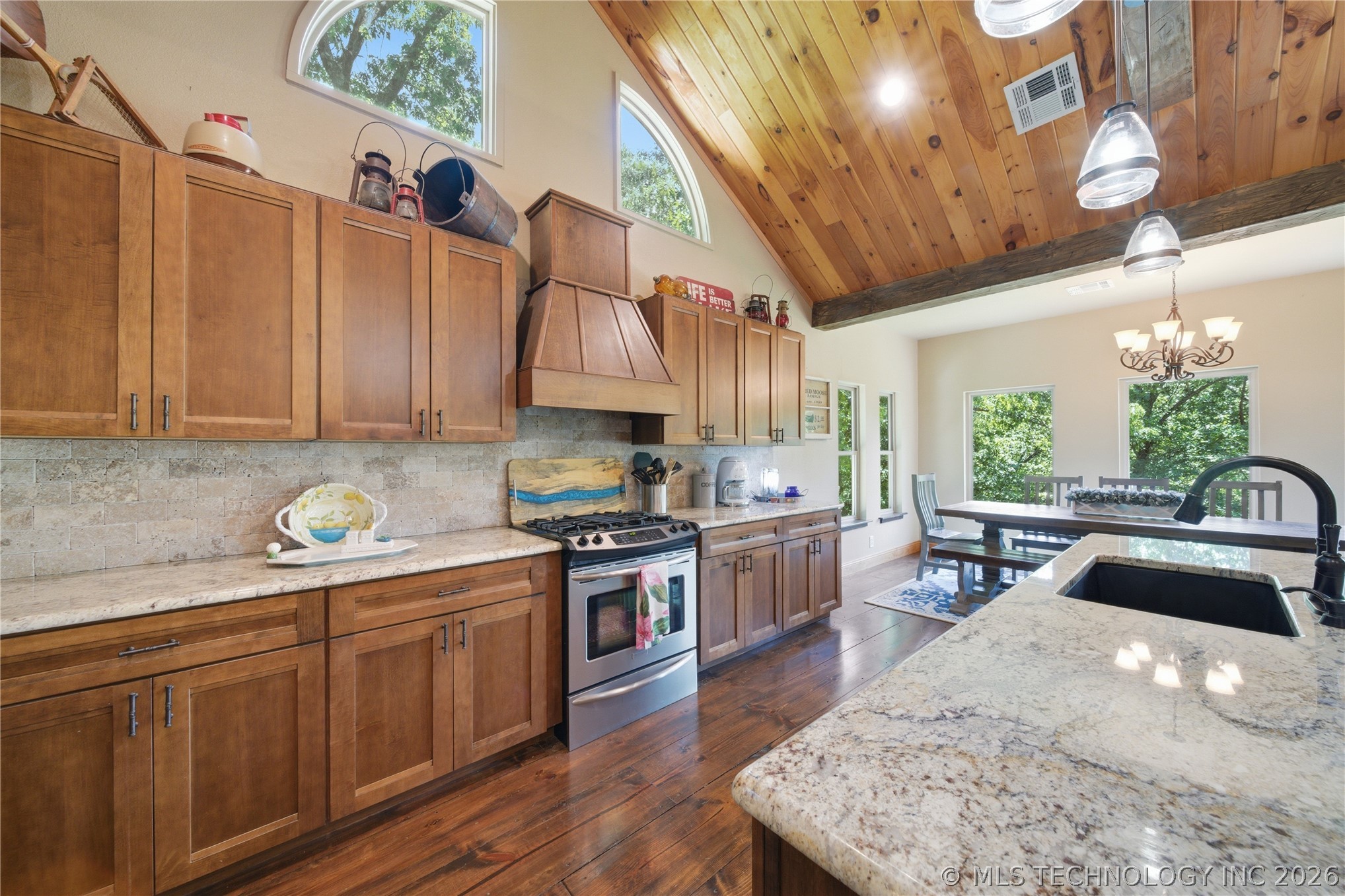 33689 Spruce Grouse Lane Property Photo 5