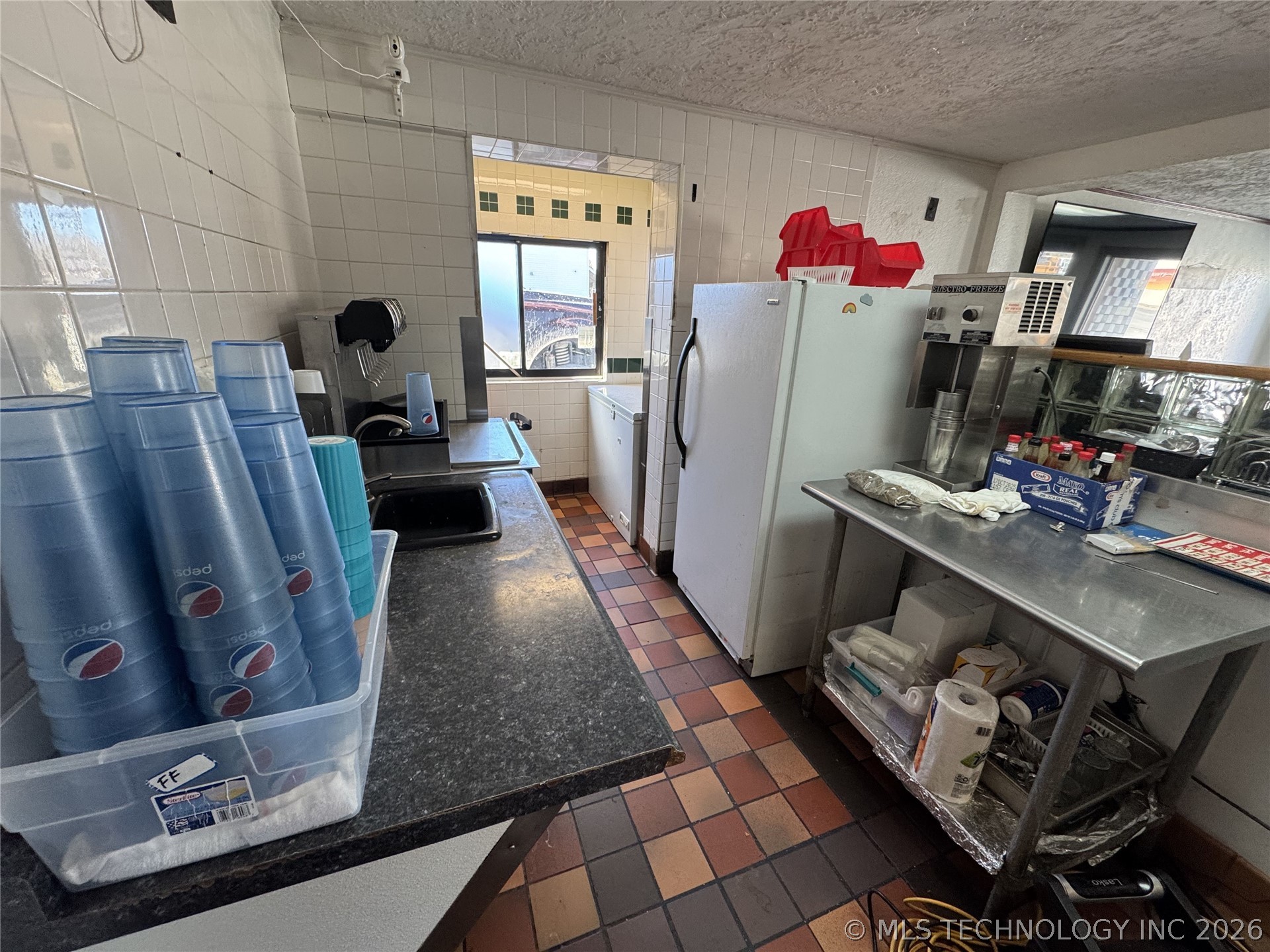 293 Ketchum Boulevard Property Photo 15