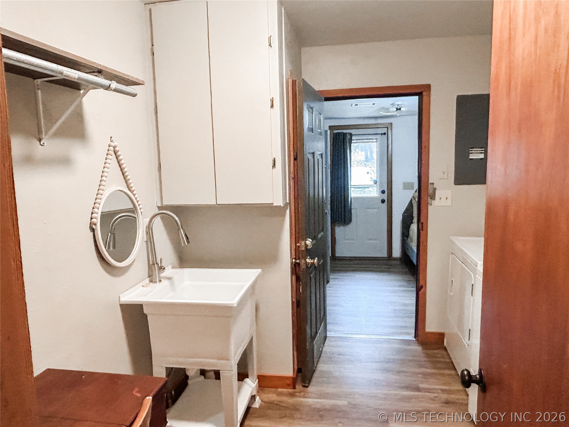 589 Mohawk Drive Property Photo 18