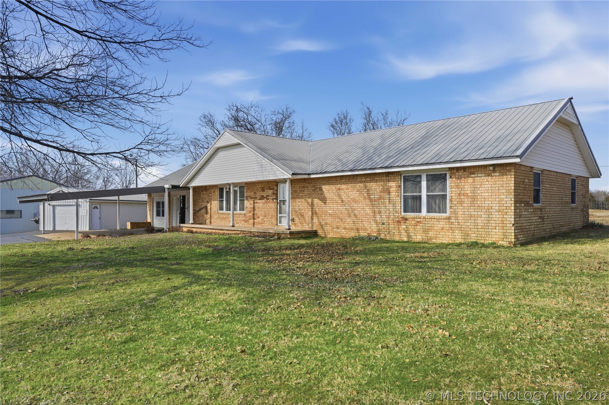 12192 S Highway 64 Property Photo 1
