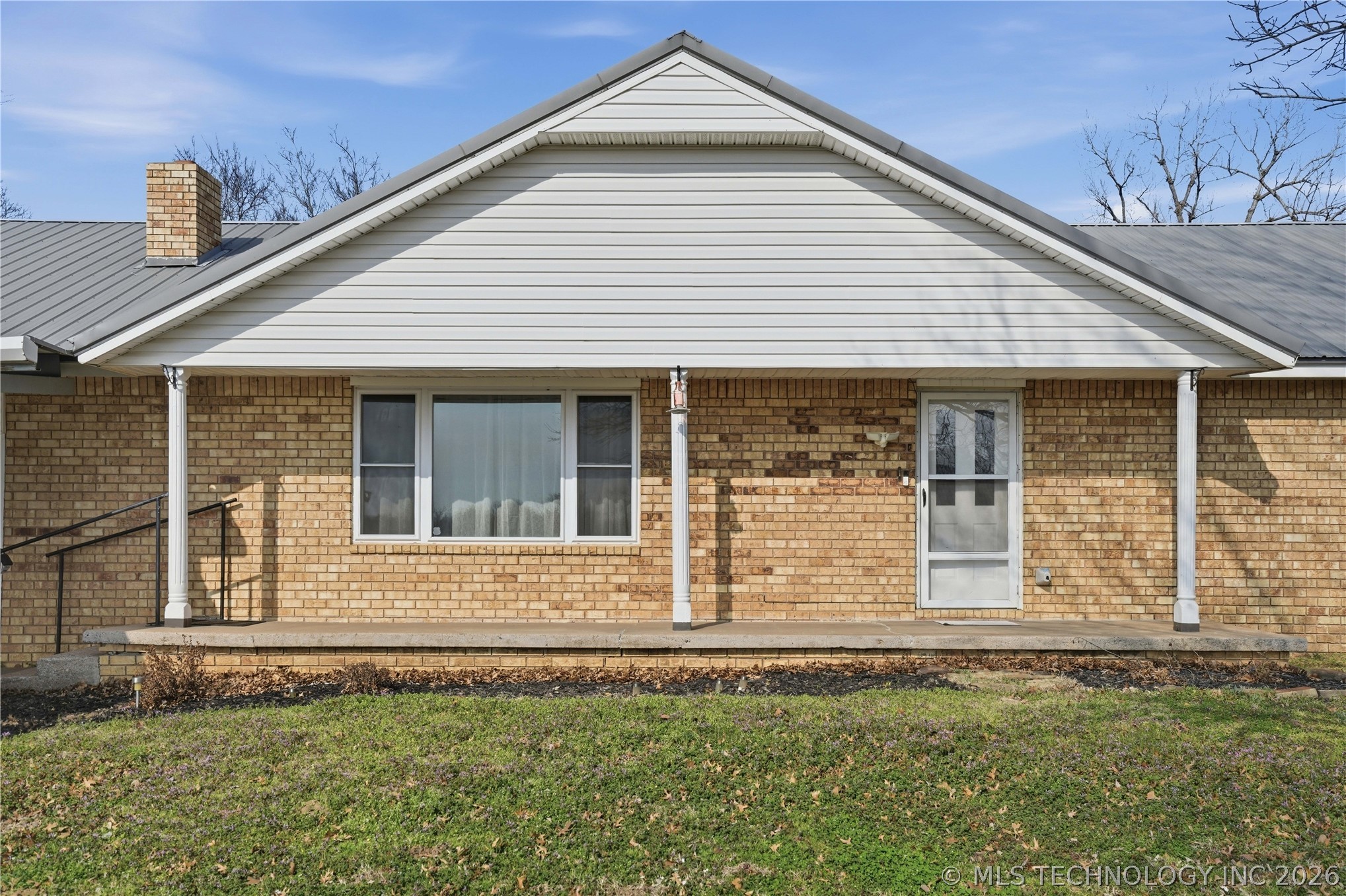 12192 S Highway 64 Property Photo 2
