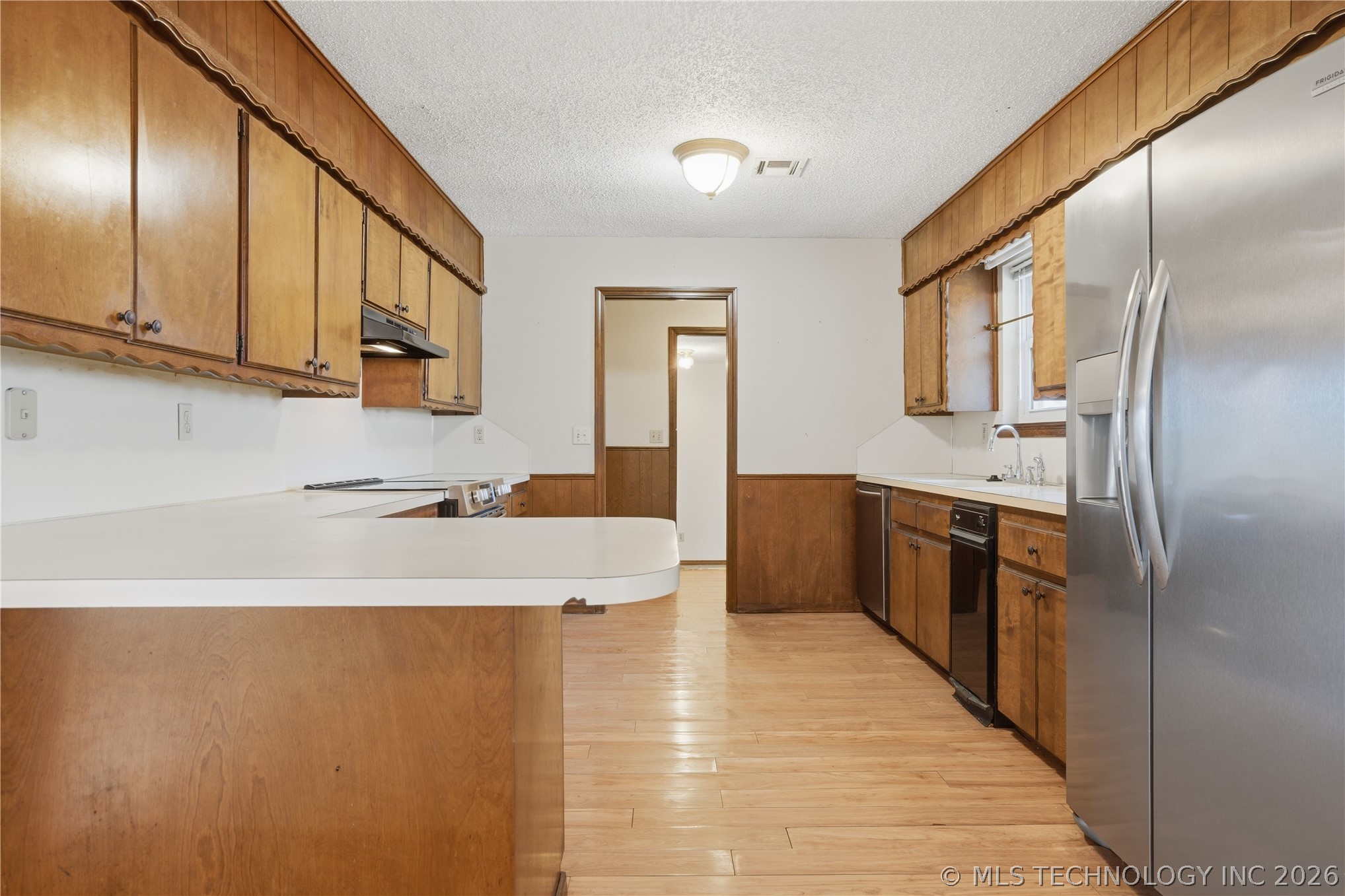 12192 S Highway 64 Property Photo 8