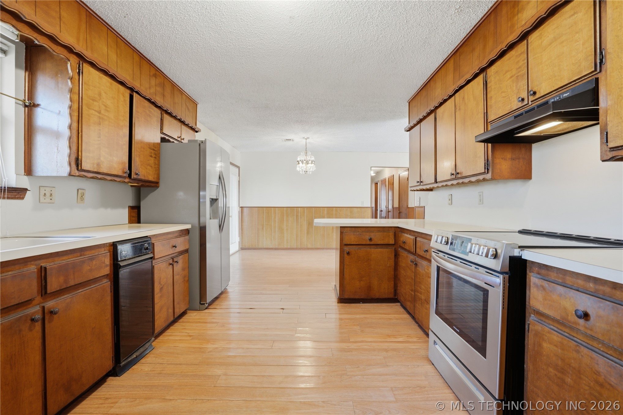 12192 S Highway 64 Property Photo 10