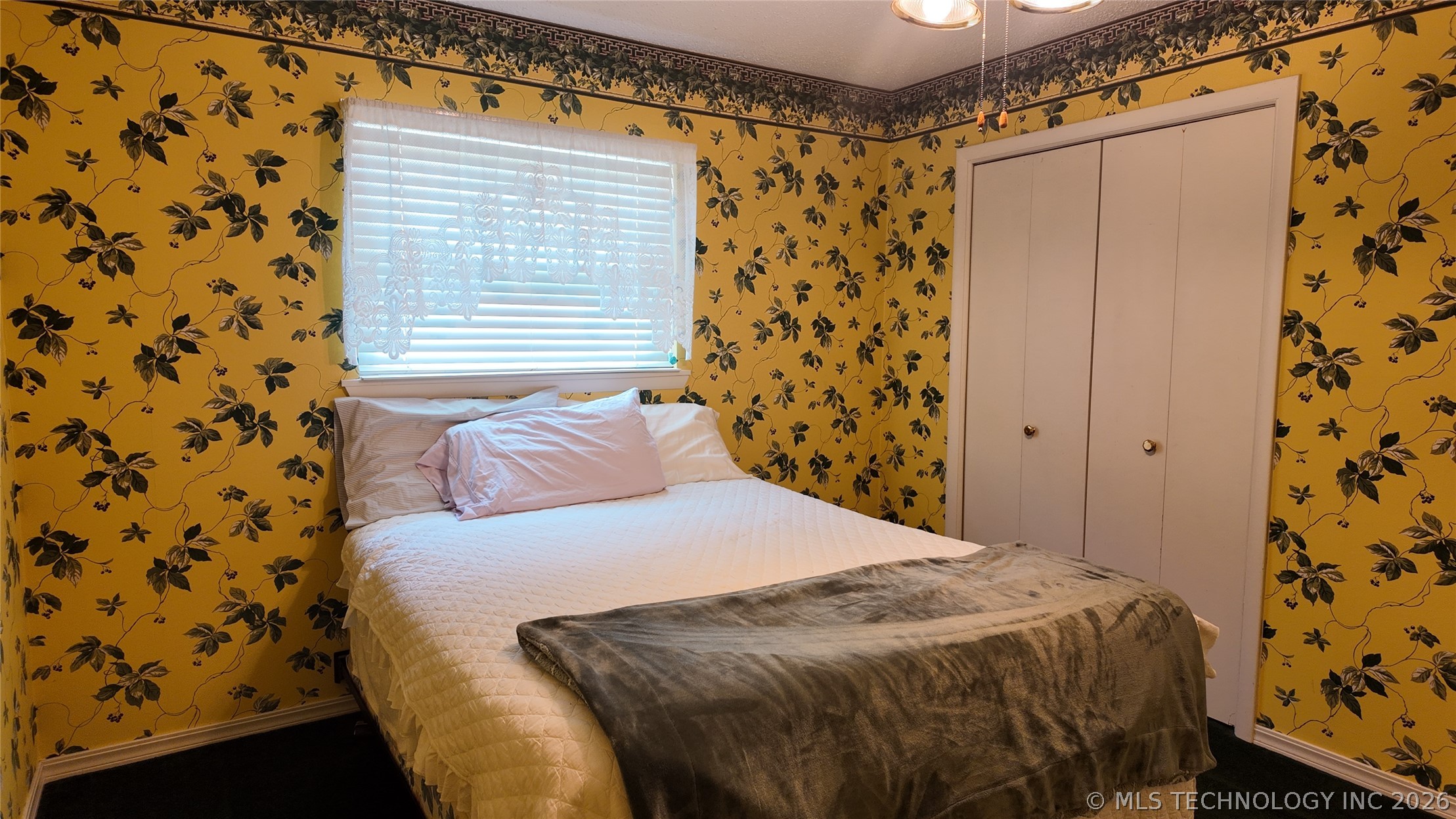301 N County Line Property Photo 36