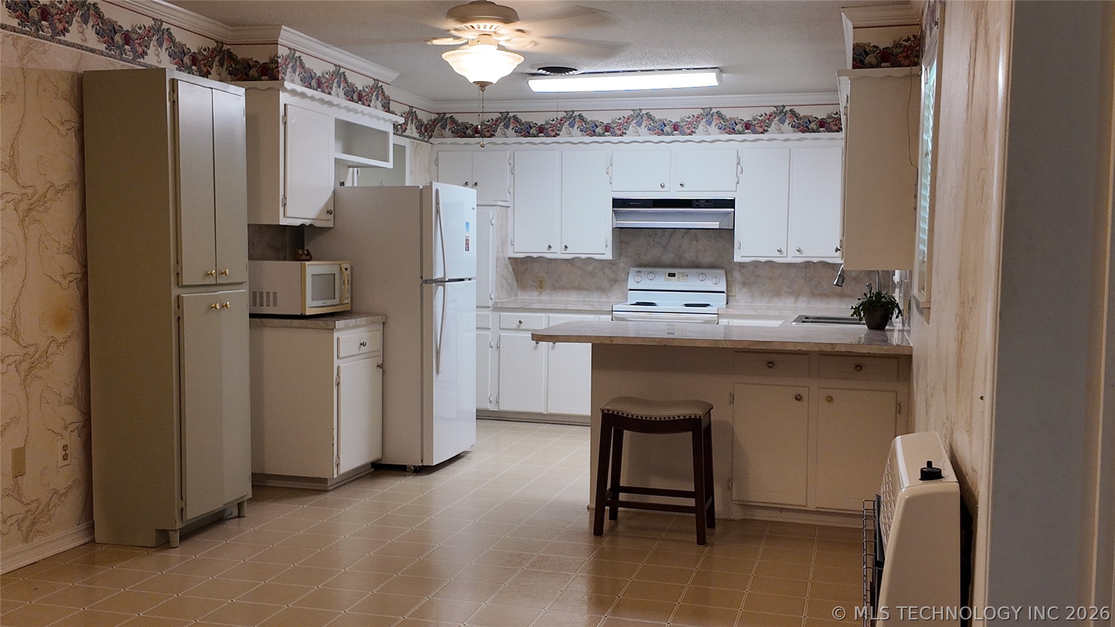 301 N County Line Property Photo 44