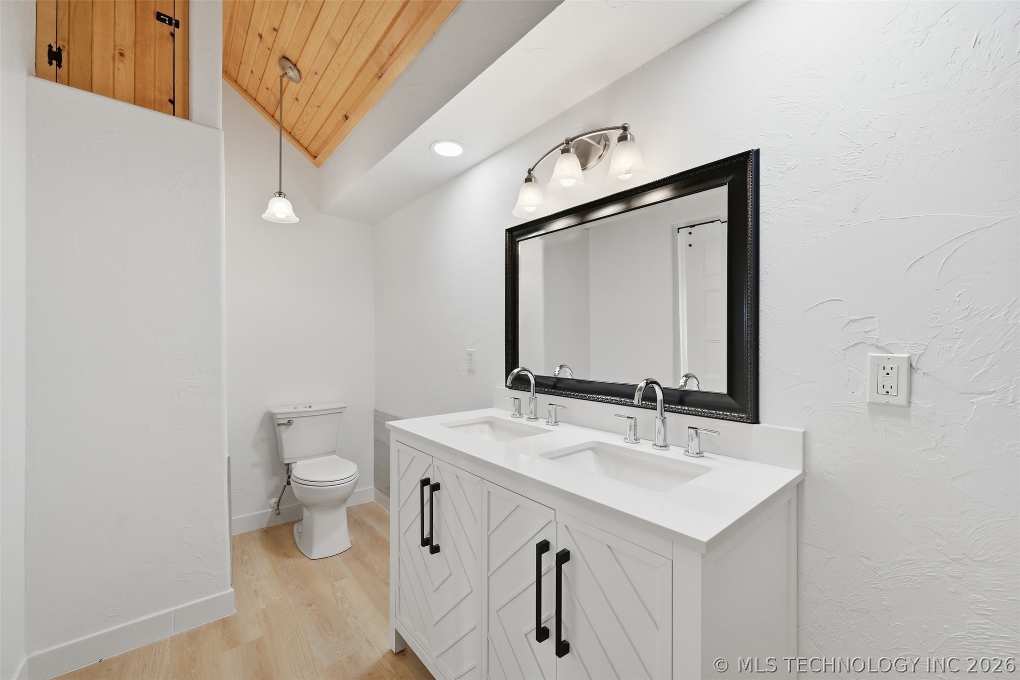 2676 Masters Property Photo 22