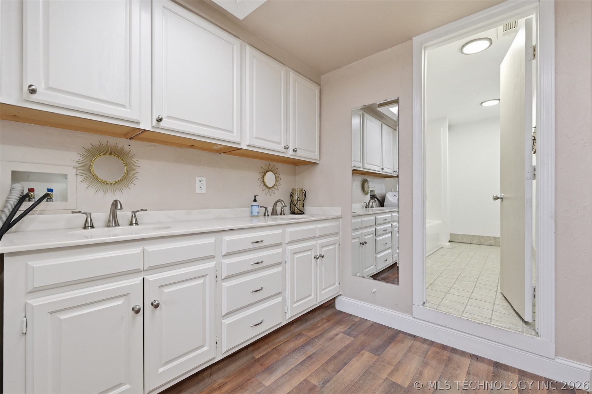 2676 Masters Property Photo 29