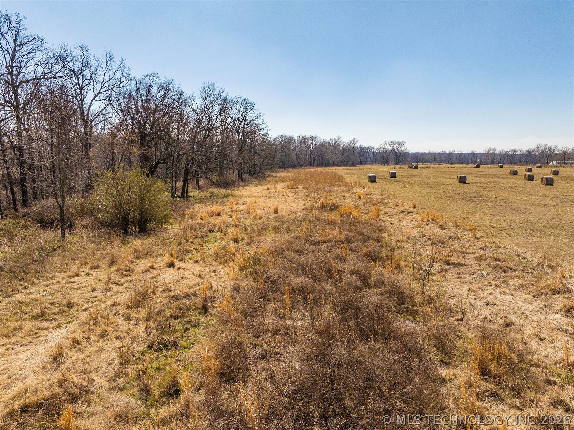 17583 E 390 Road Property Photo 10