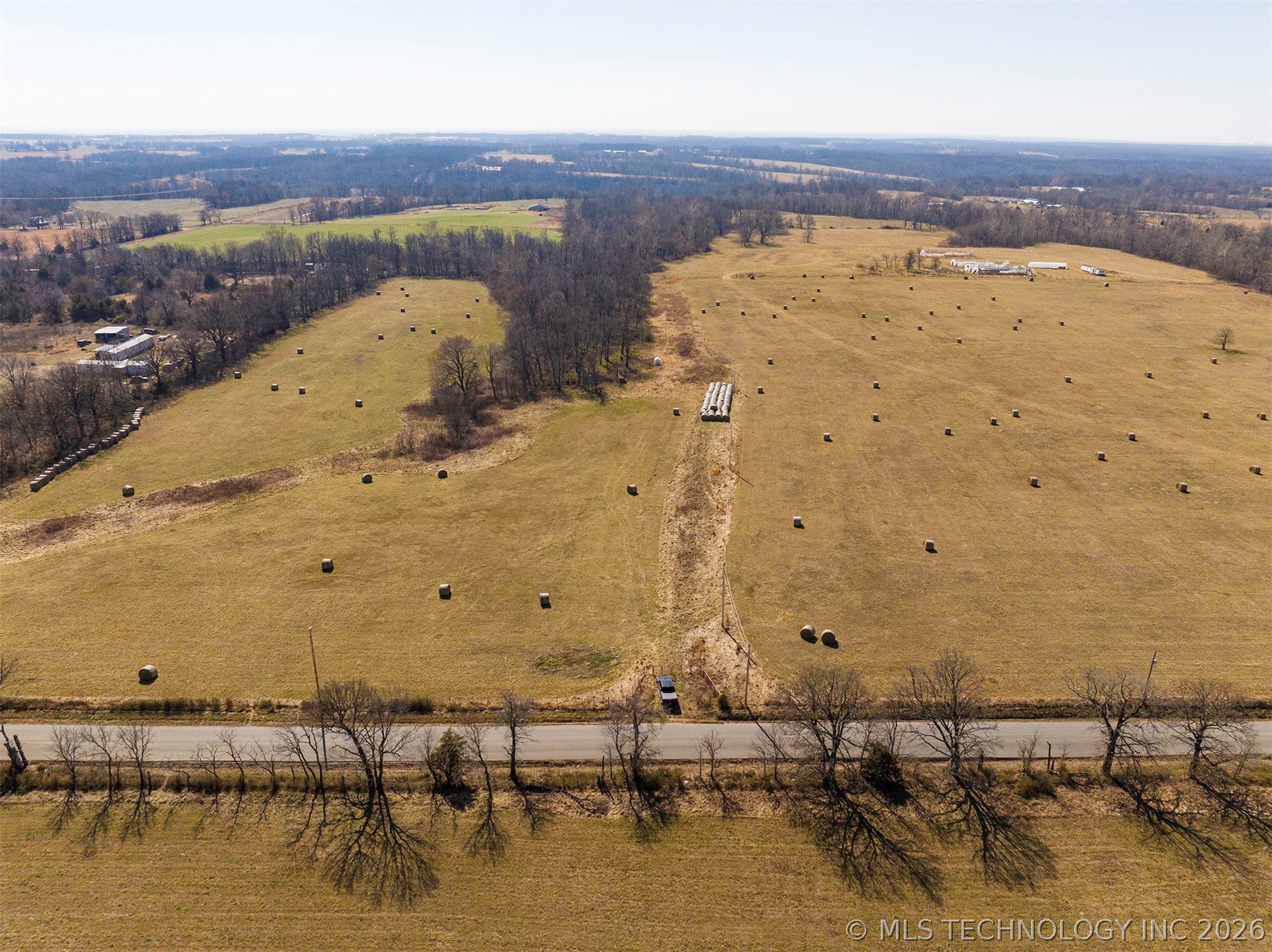 17583 E 390 Road Property Photo 15