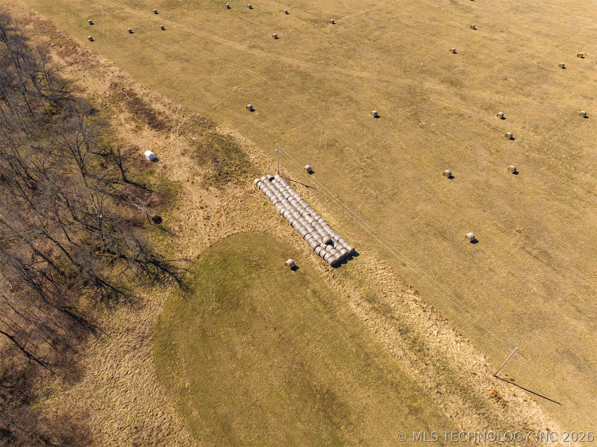 17583 E 390 Road Property Photo 17