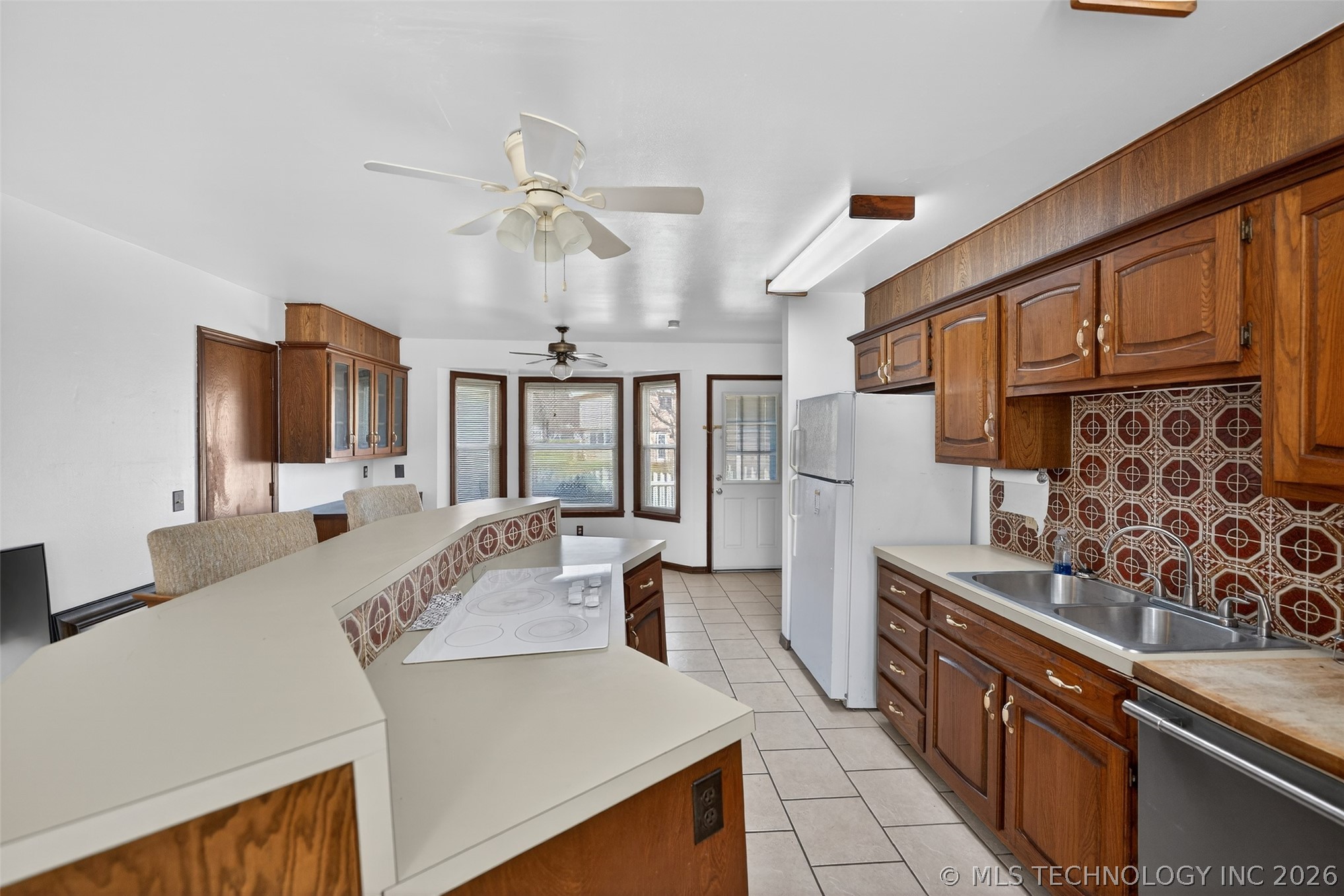 1408 S Veyda Street Property Photo 7