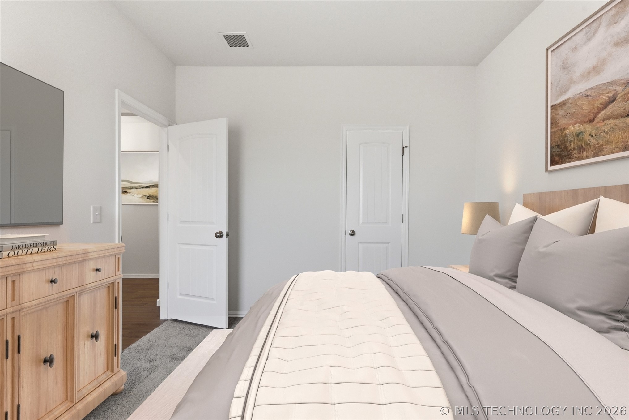 8505 E Ft Worth Street Property Photo 8