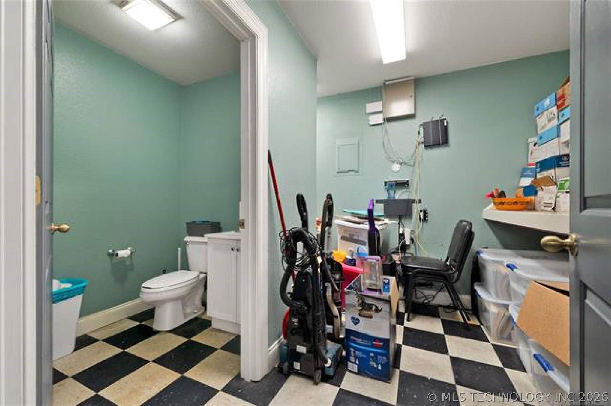 2104 N Broadway Street B Property Photo 10